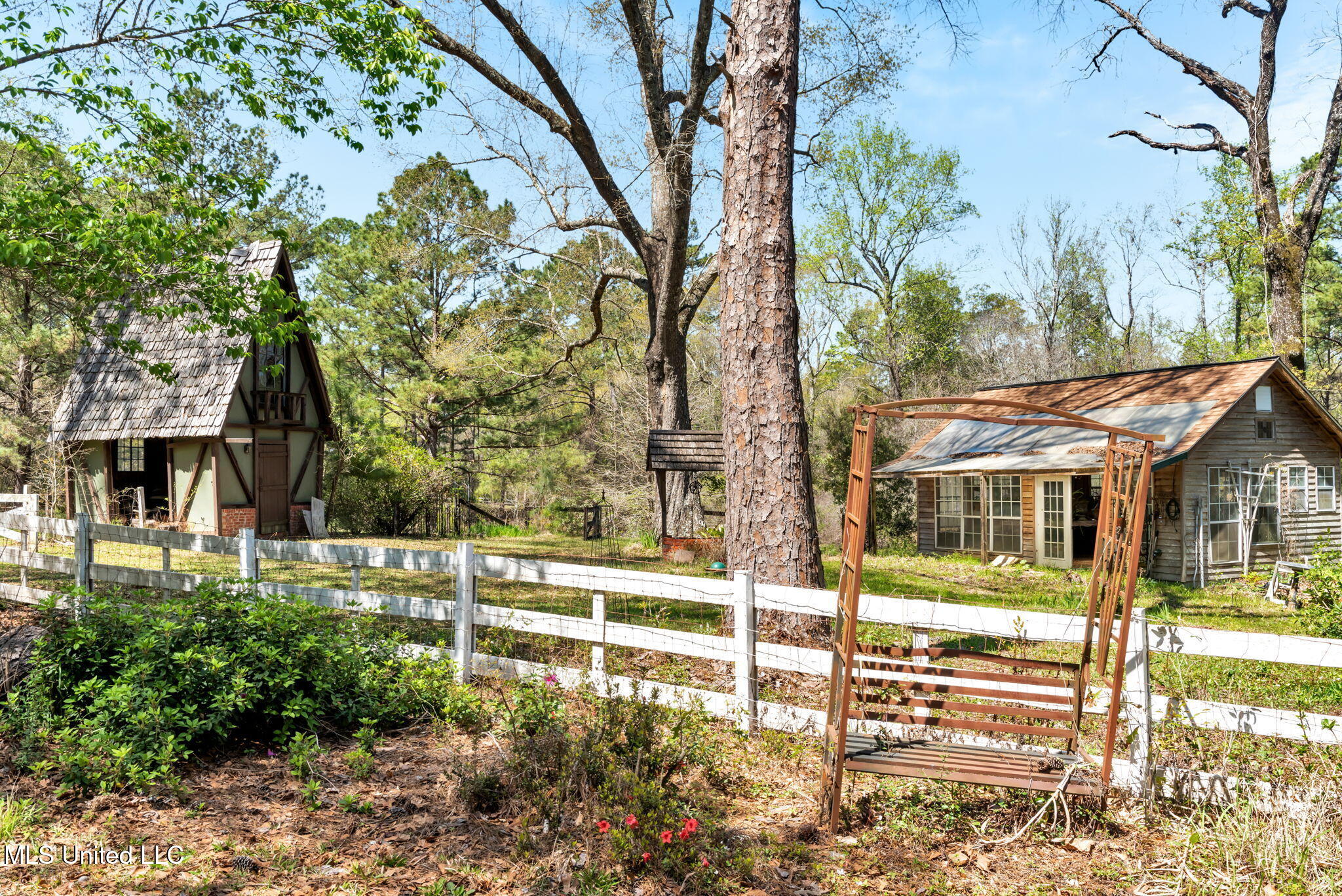 1223 W Wire Road, Perkinston, Mississippi image 8