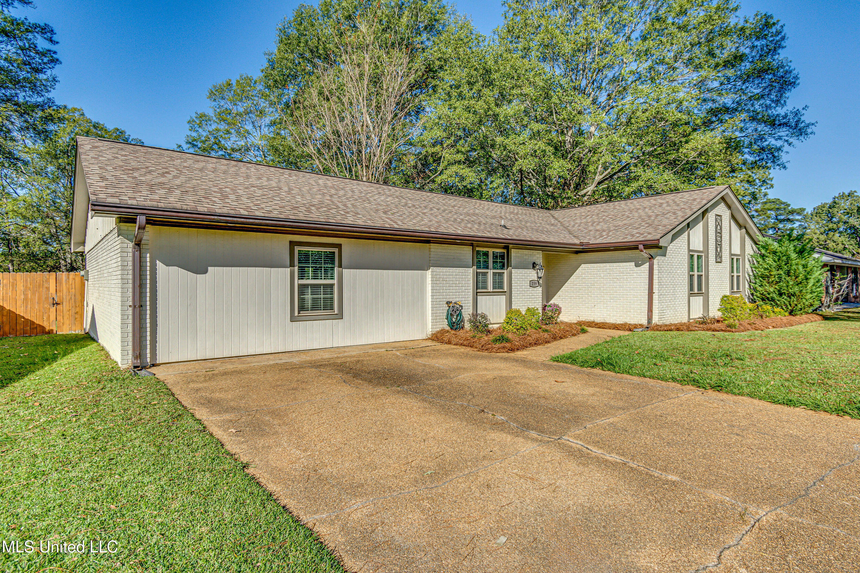 159 Post Hill Road, Brandon, Mississippi image 2