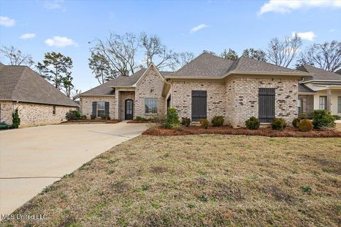 Homes For Sale - 735 Glenwild Drive<br/> Canton, MS 39046