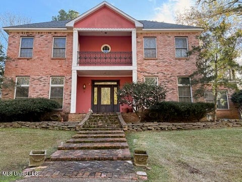Homes For Sale - 717 Thomas Lane<br/> Madison, MS 39110