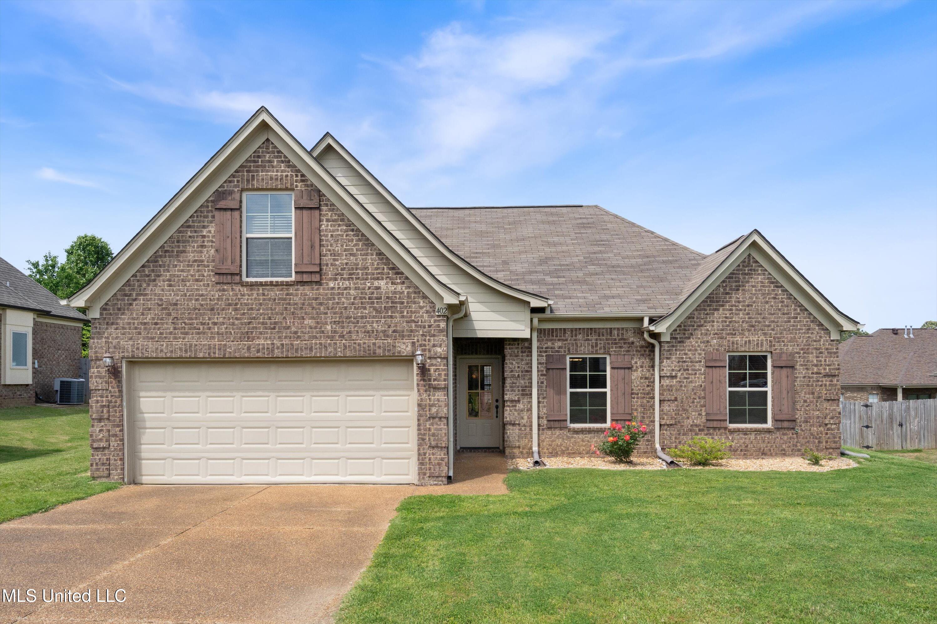 402 Robin Cove, Senatobia, Mississippi image 1