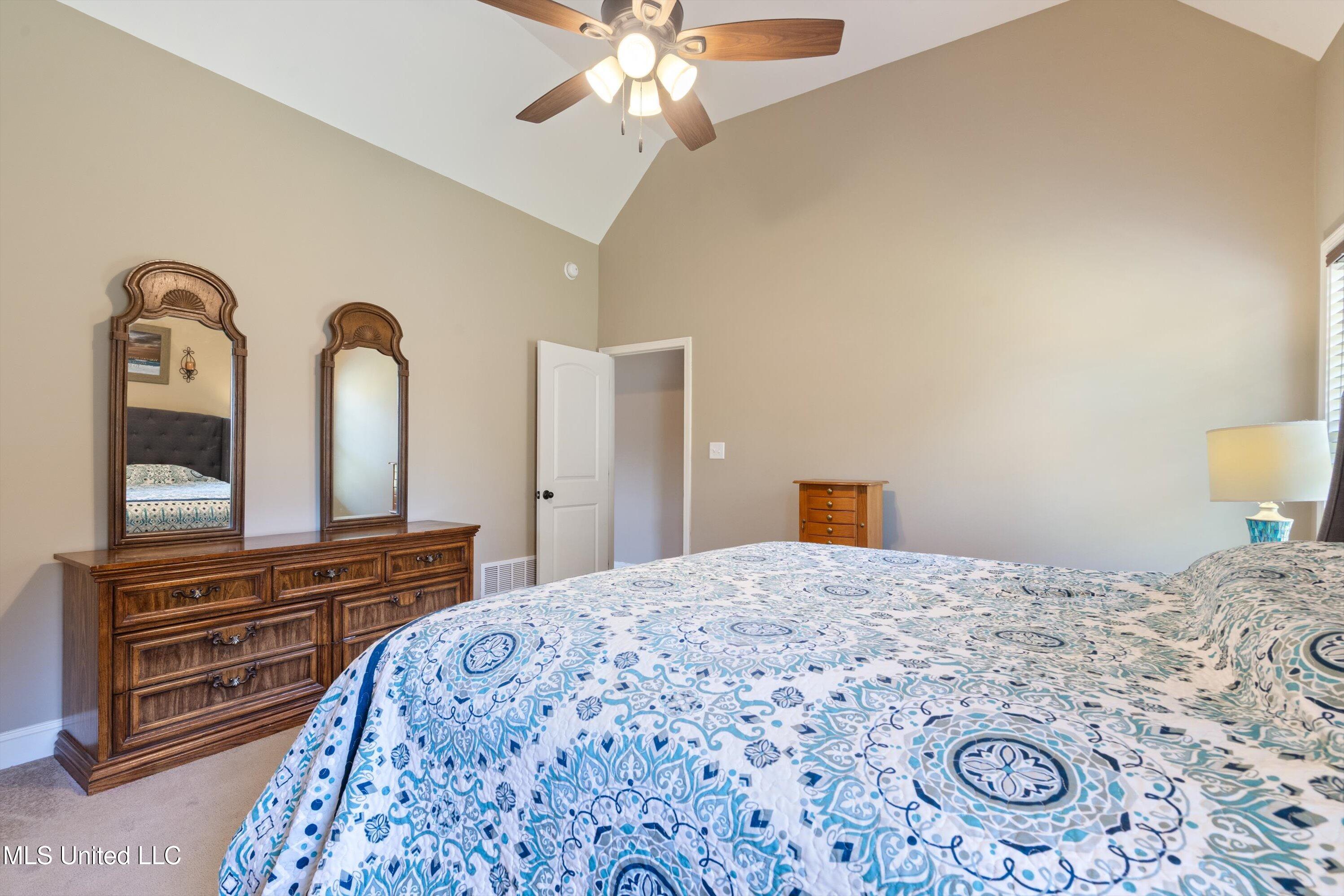 402 Robin Cove, Senatobia, Mississippi image 17
