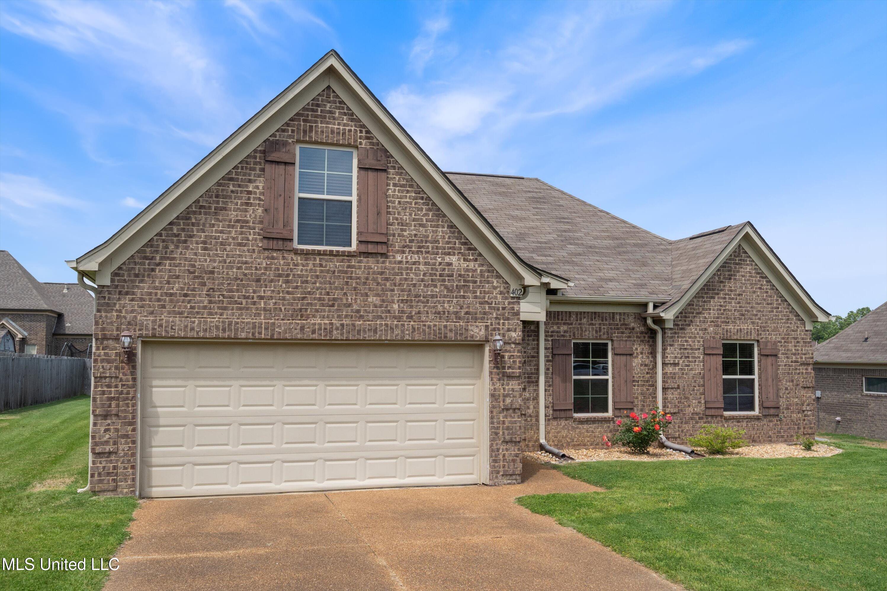 402 Robin Cove, Senatobia, Mississippi image 2