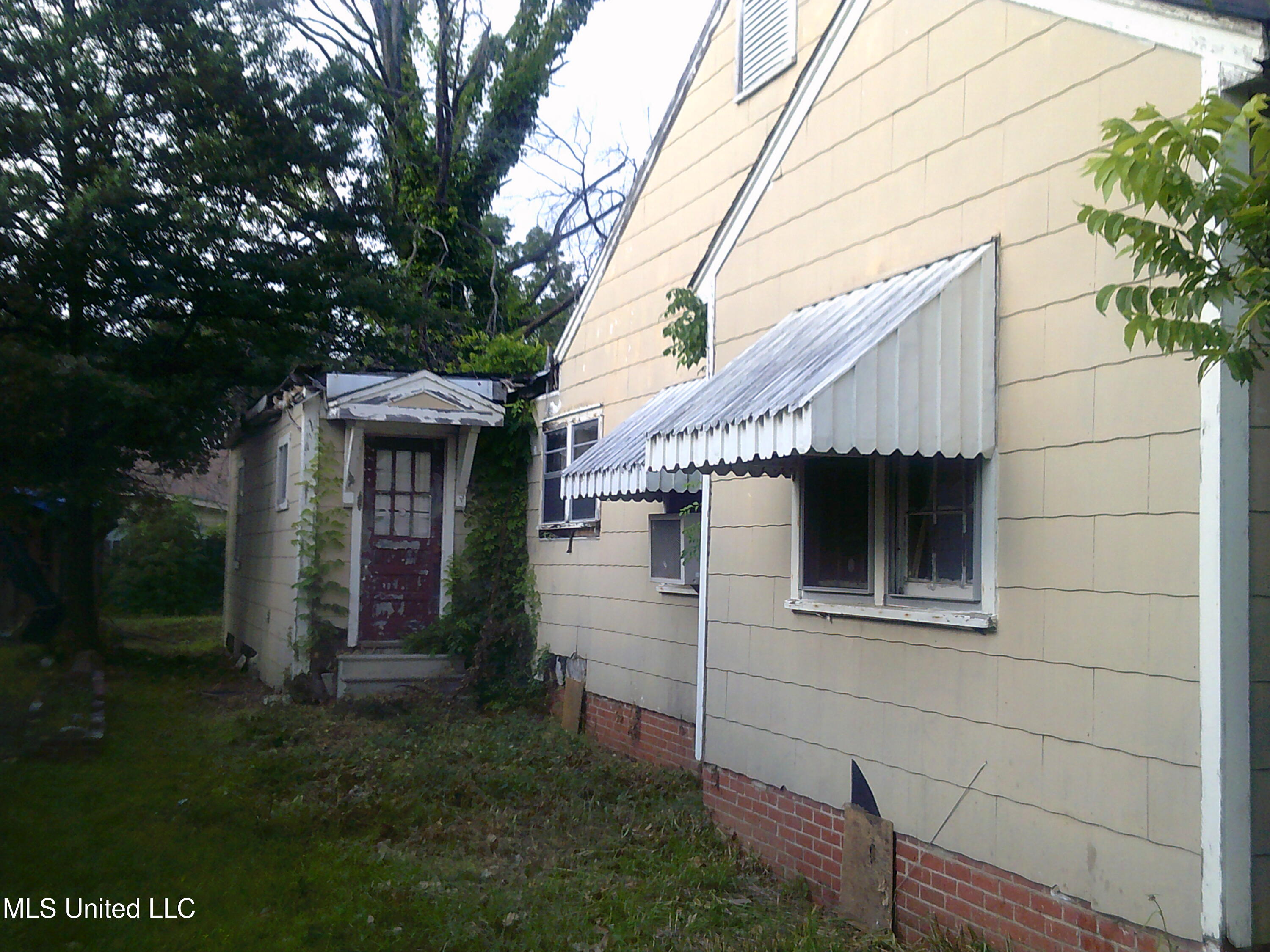 945 School Street, Clarksdale, Mississippi image 6