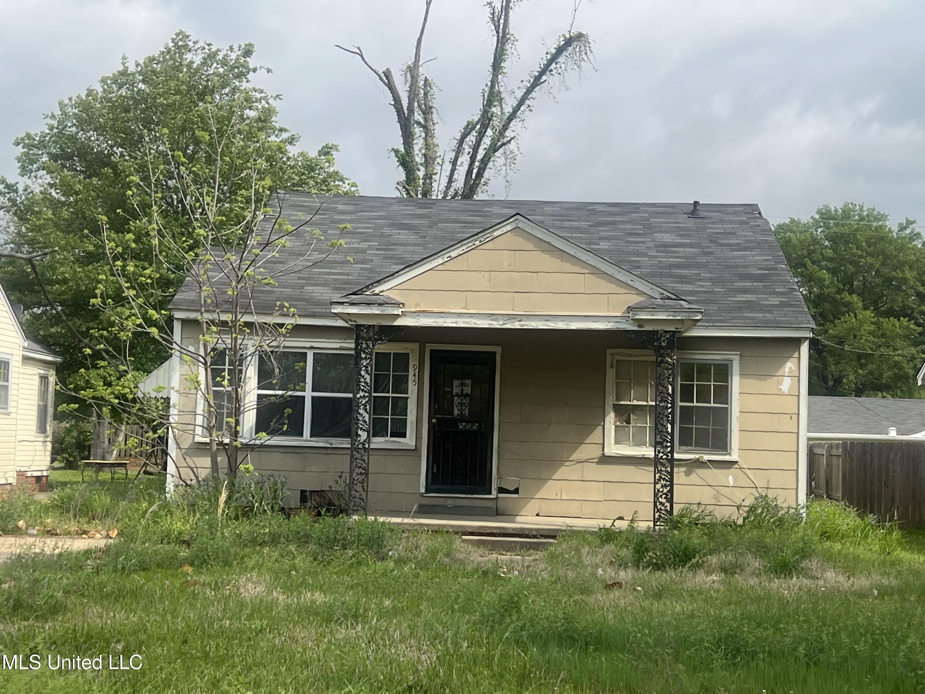 945 School Street, Clarksdale, Mississippi image 1