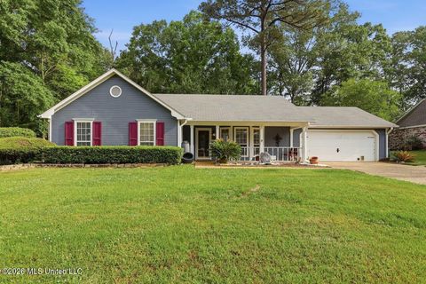Homes For Sale - 466 Lee Street<br/> Hinds County, Byram, MS 39272