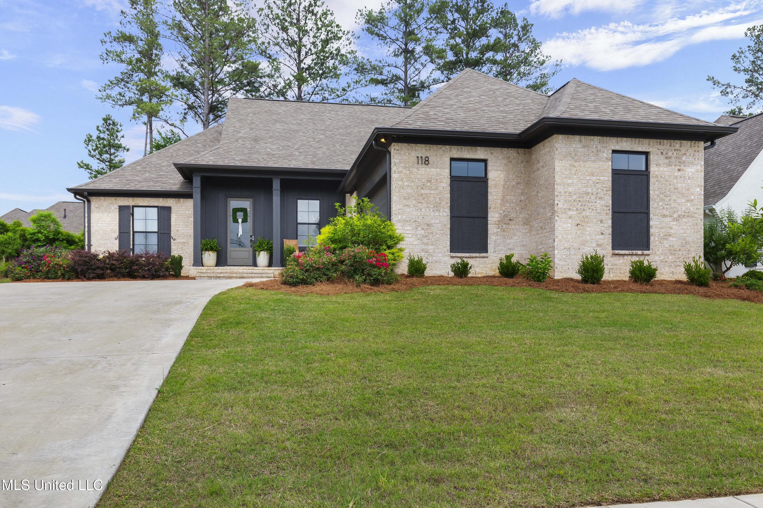 118 Seymour Drive, Madison, Mississippi image 2
