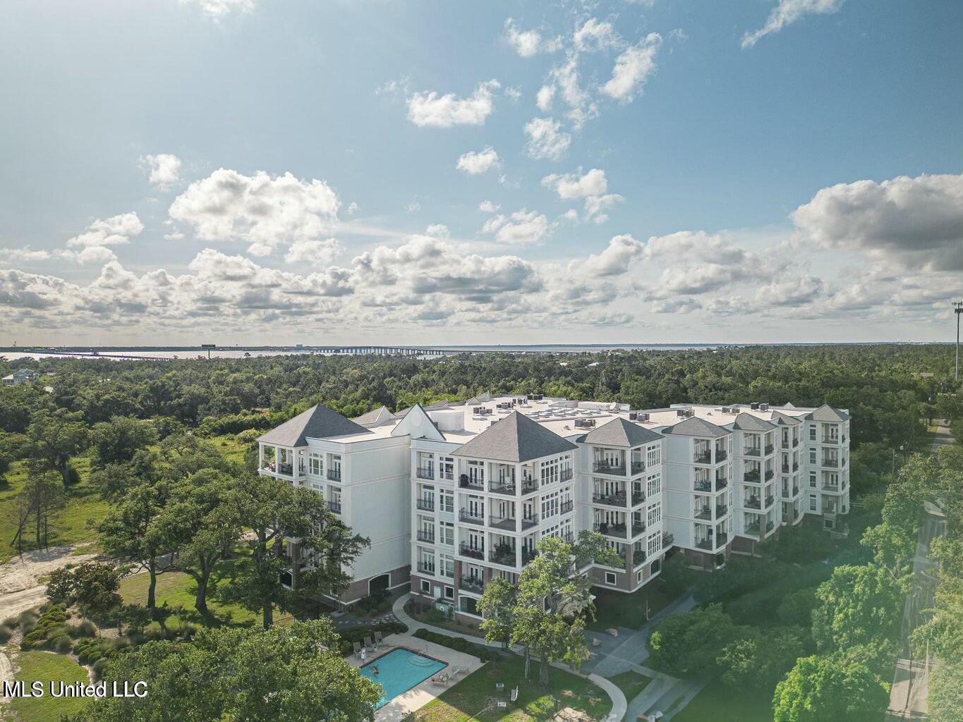 1100 W Beach Boulevard #512, Pass Christian, Mississippi image 1