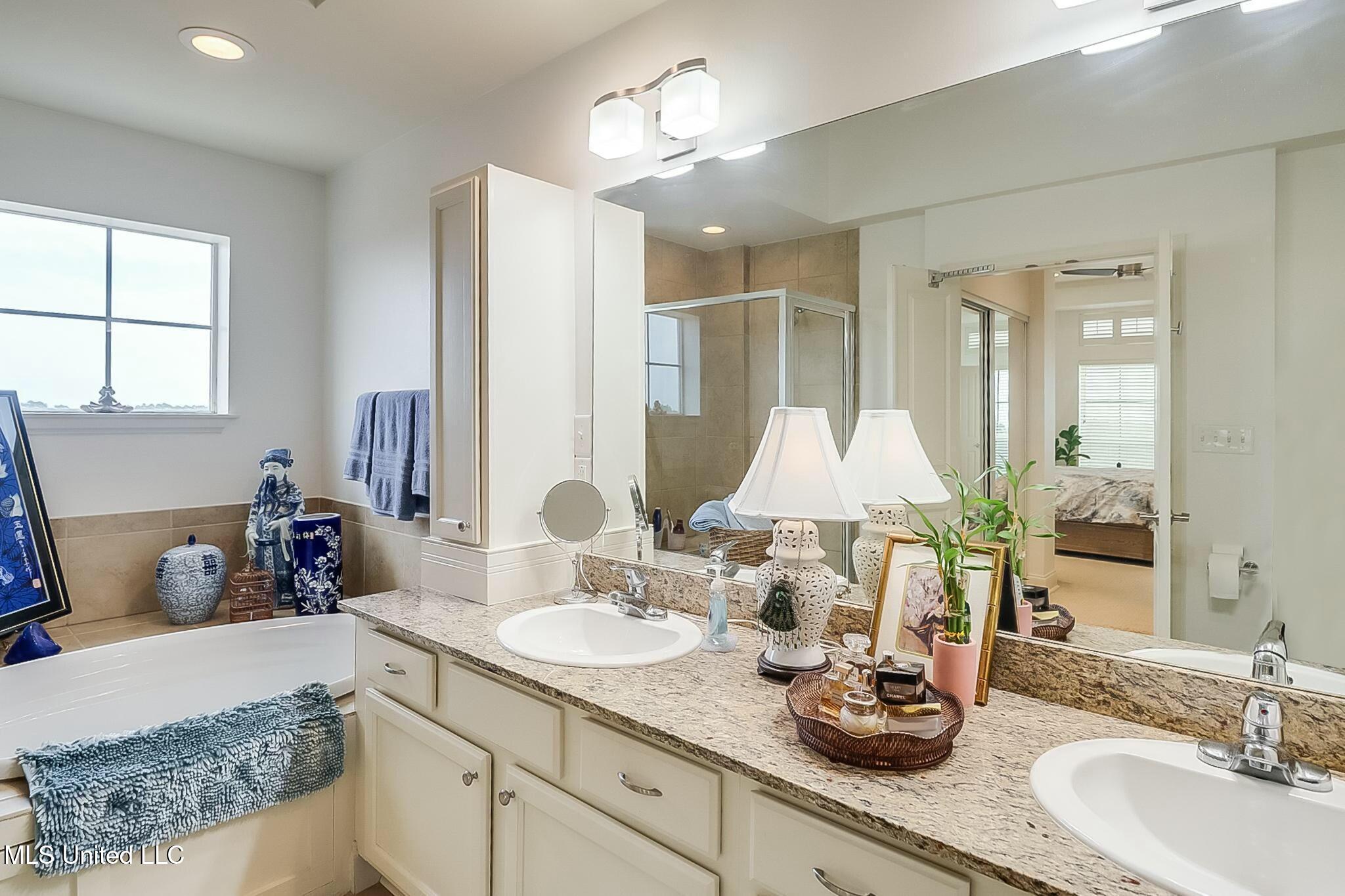 1100 W Beach Boulevard #512, Pass Christian, Mississippi image 20