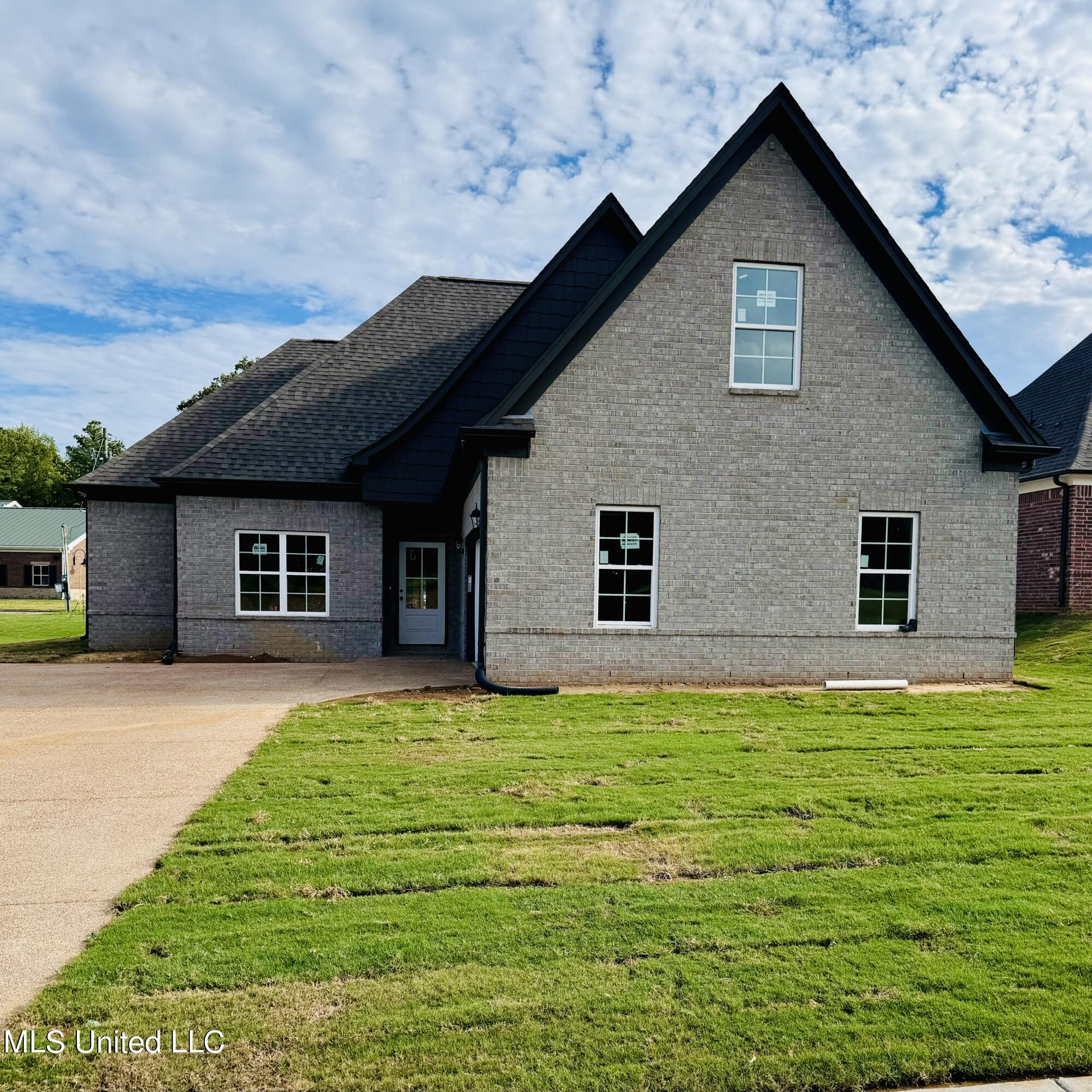 6173 Clover Court, Walls, Mississippi image 3