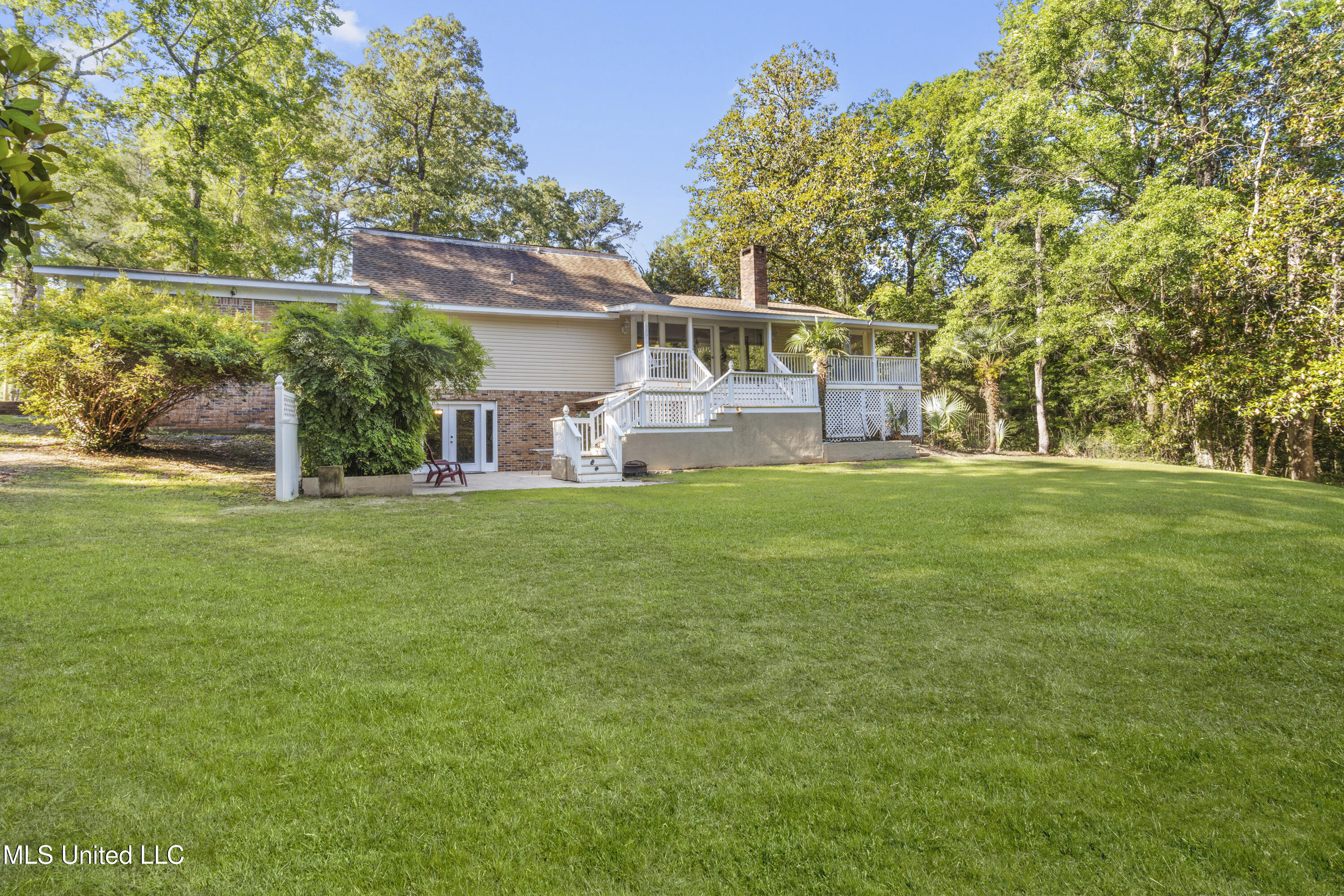 18517 George Cumbest Road, Moss Point, Mississippi image 41