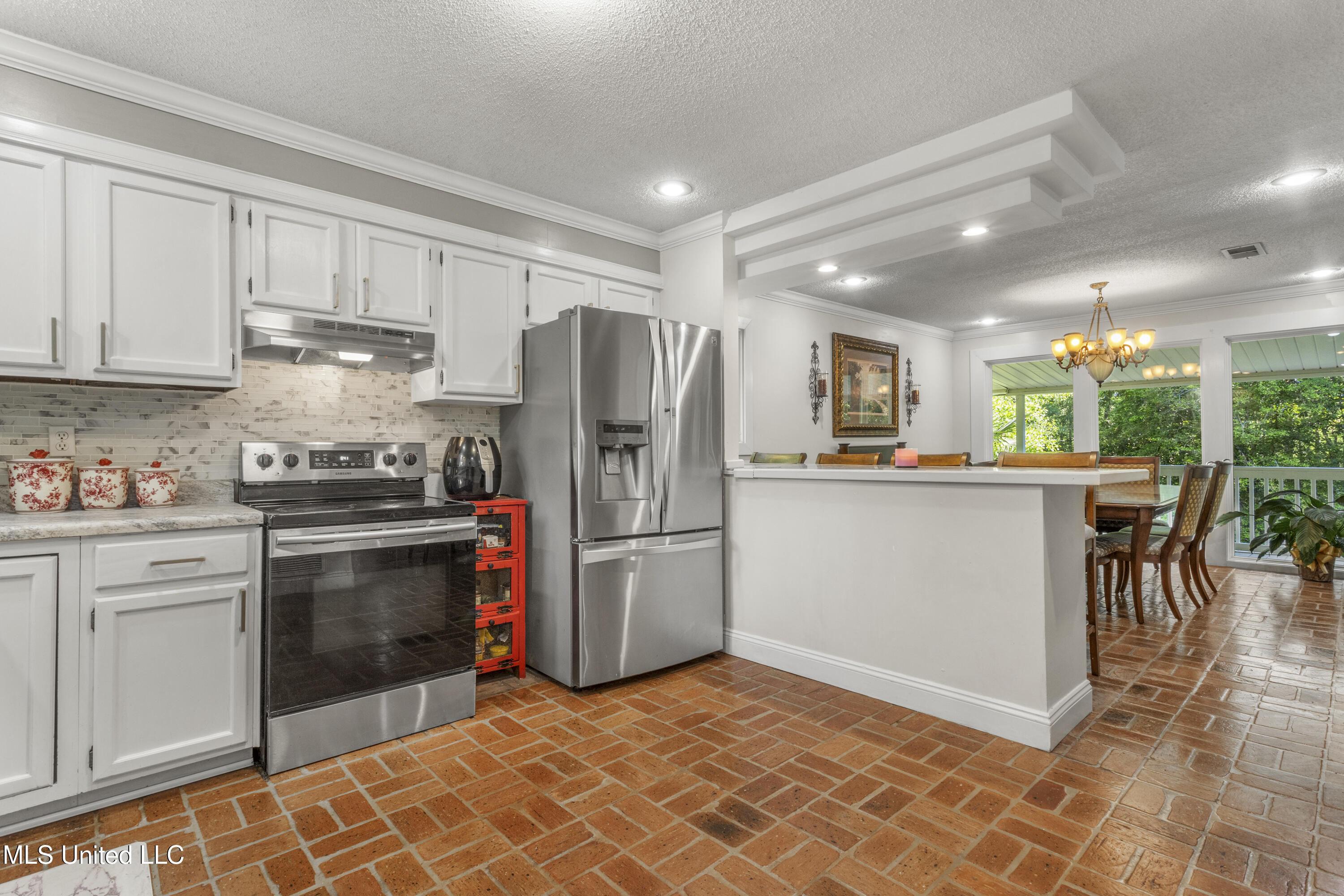 18517 George Cumbest Road, Moss Point, Mississippi image 17