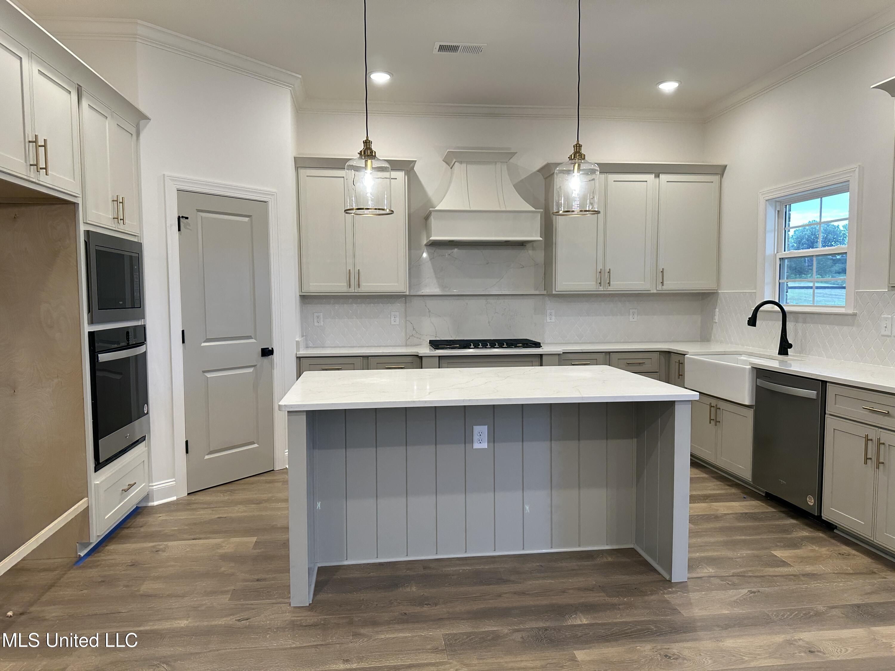 3180 Autumn Wind Drive, Hernando, Mississippi image 4