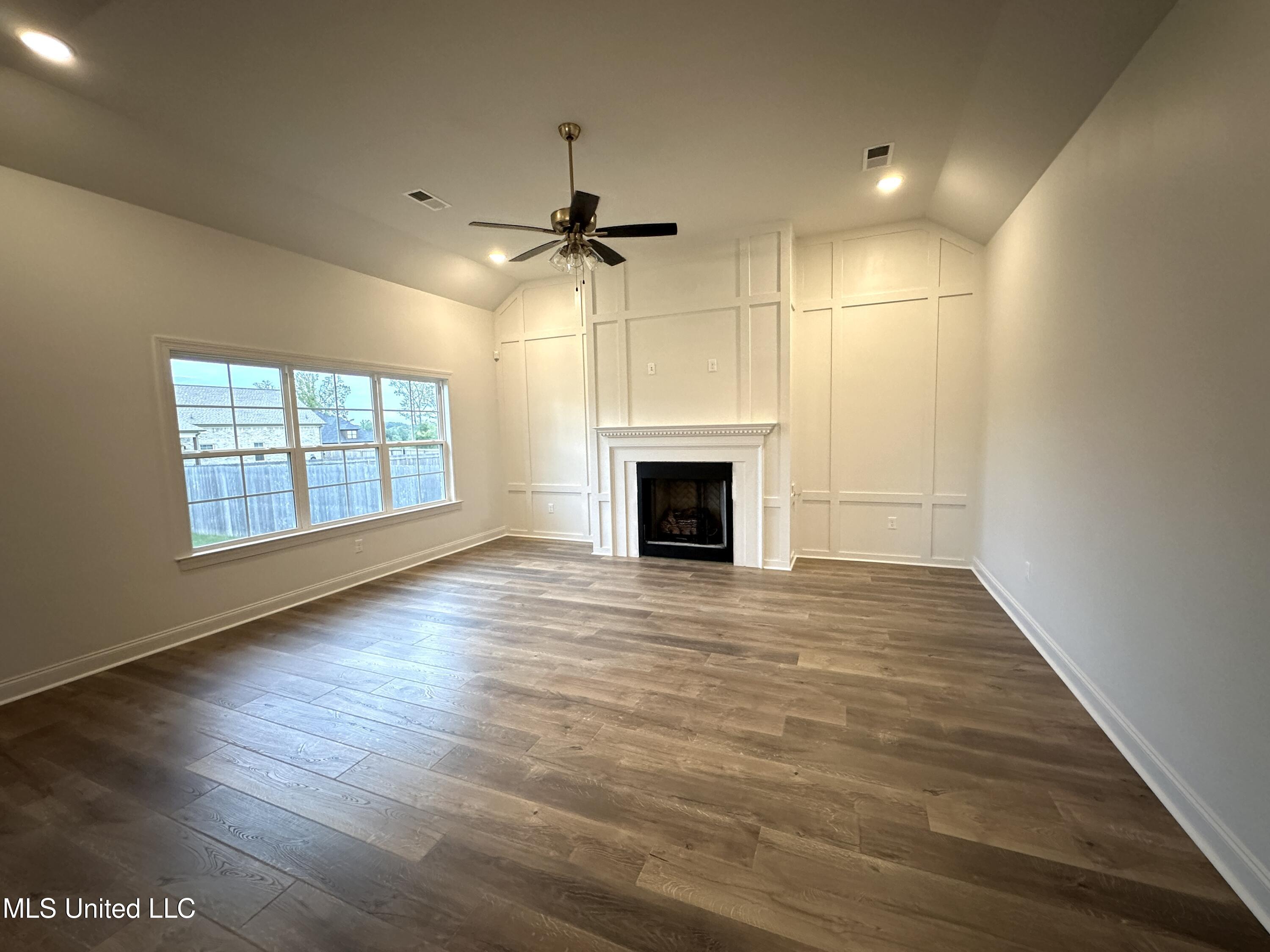 3180 Autumn Wind Drive, Hernando, Mississippi image 8