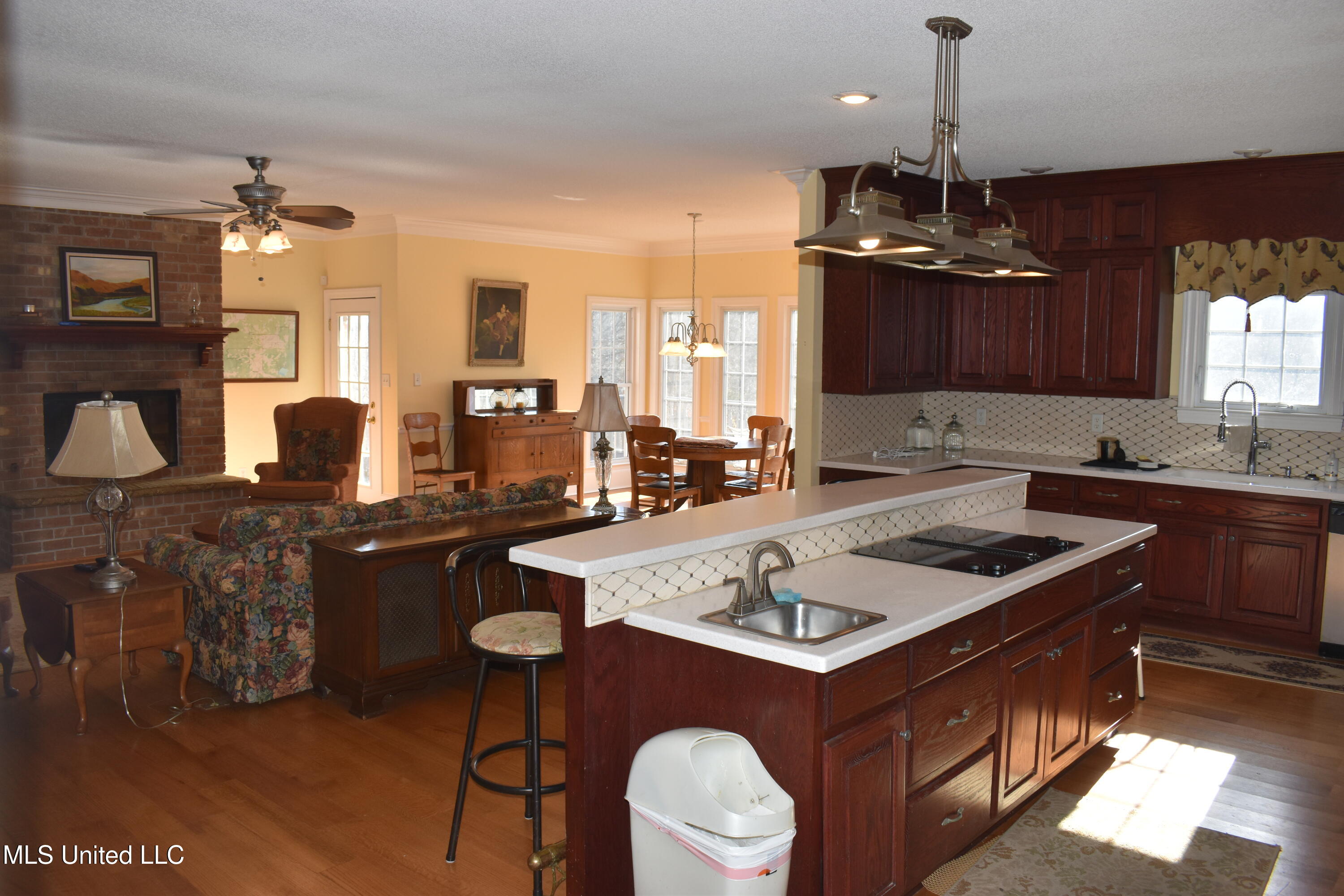 556 Thomas Road, Waterford, Mississippi image 14