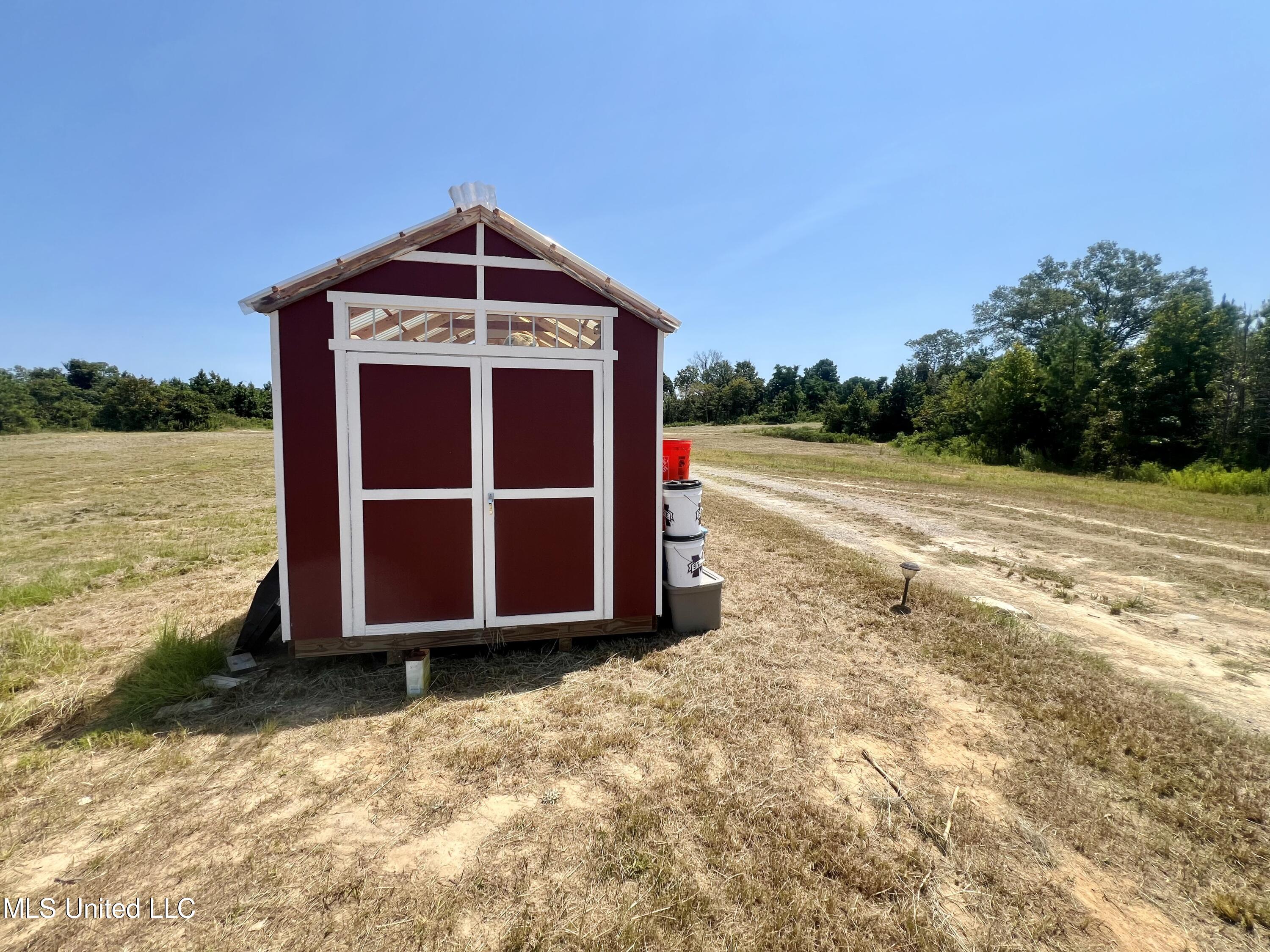 433 Firetower Road, Camden, Mississippi image 9