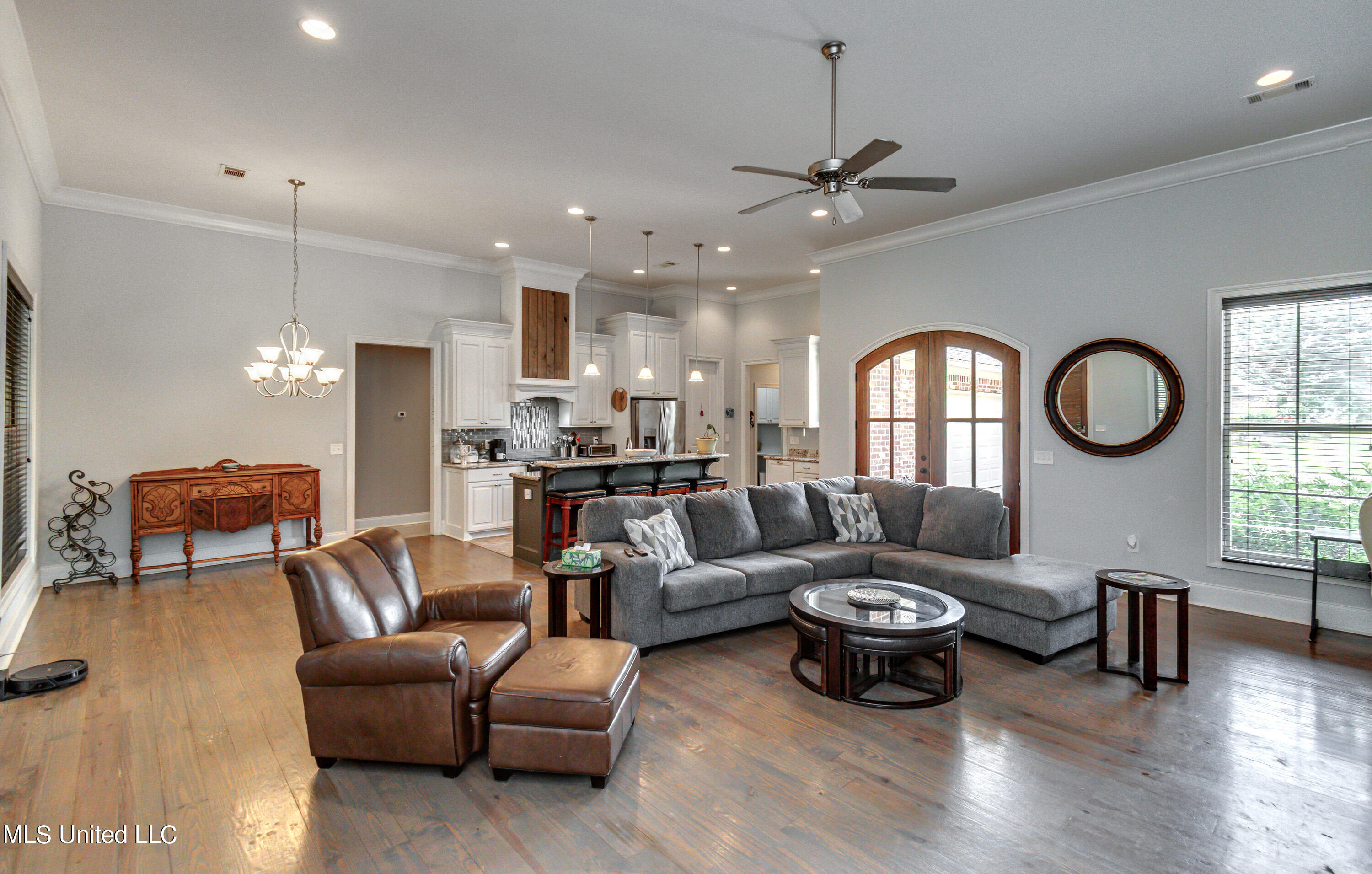 Canton, Mississippi 39046, United States, 4 Bedrooms Bedrooms, ,2 BathroomsBathrooms,Residential,Pending,56507