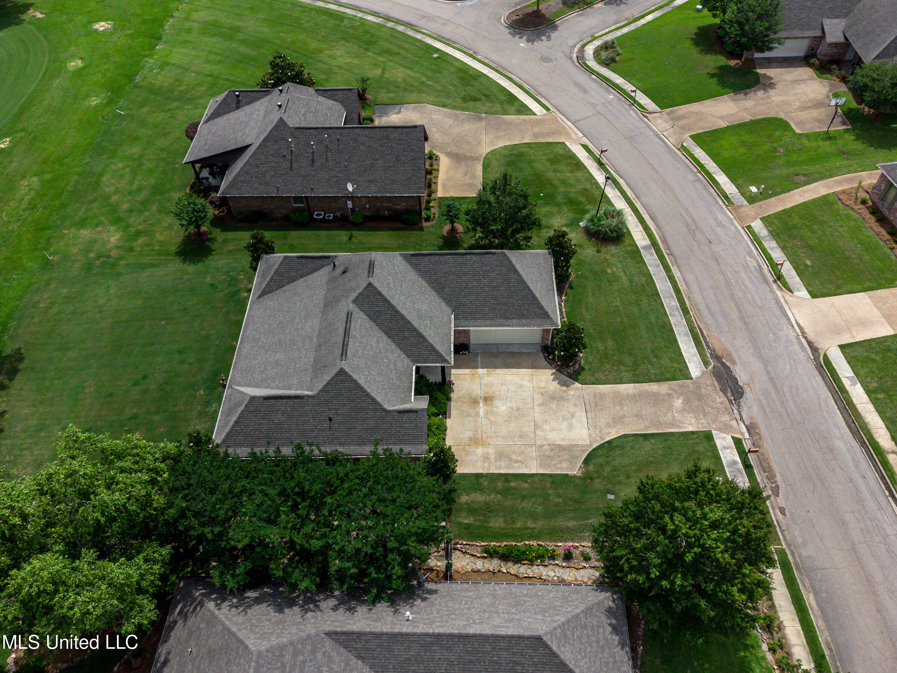 Canton, Mississippi 39046, United States, 4 Bedrooms Bedrooms, ,2 BathroomsBathrooms,Residential,Pending,56507