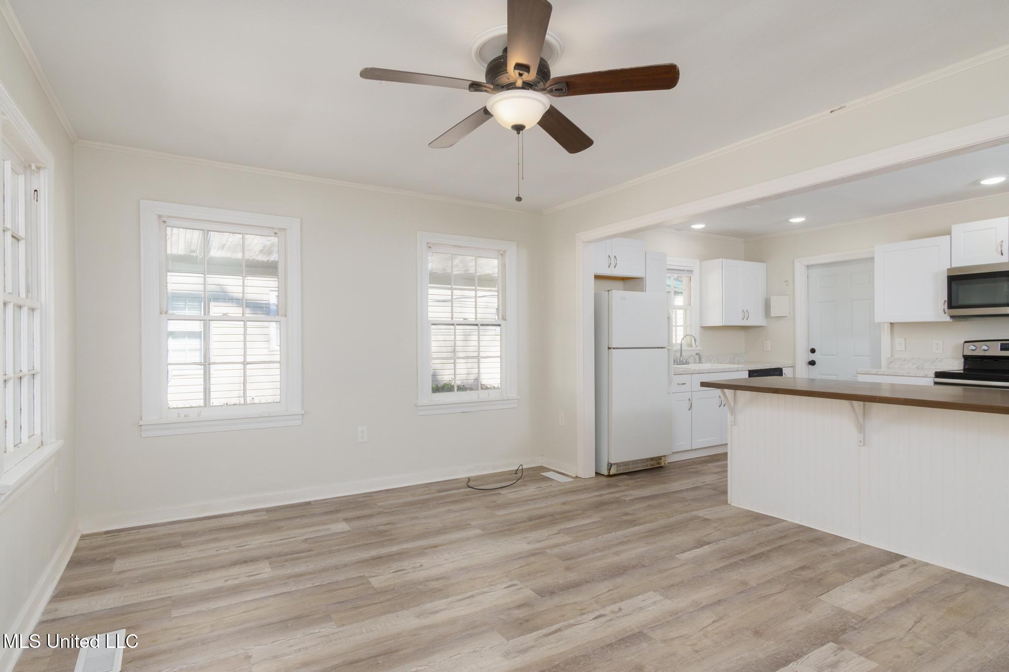 314 S 13th Avenue, Hattiesburg, Mississippi image 5