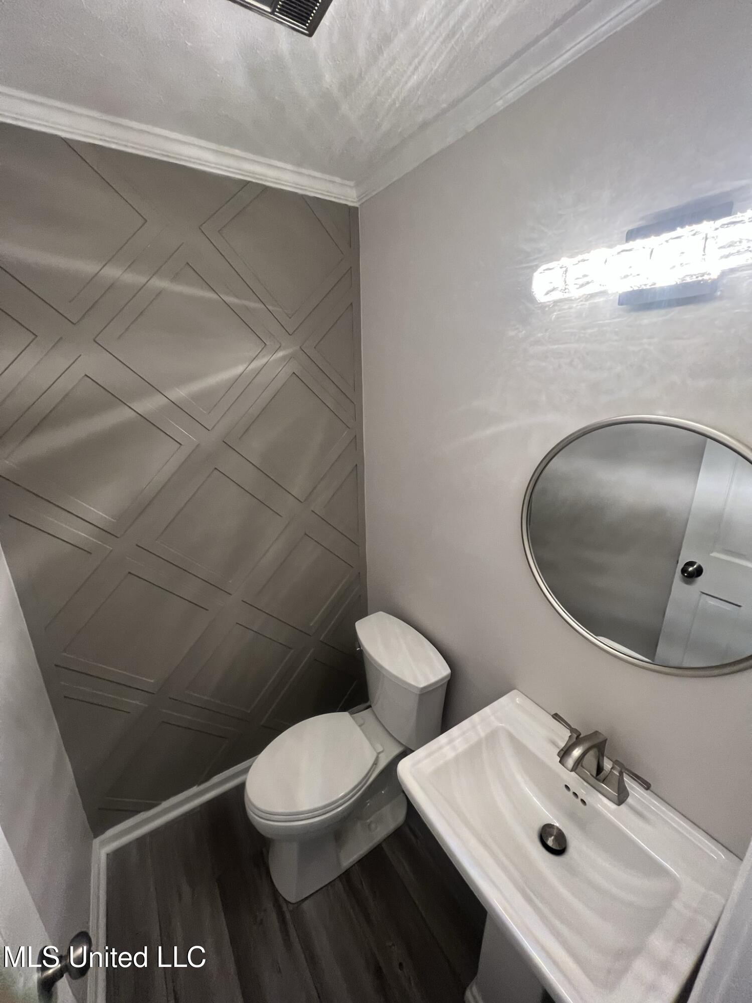 767 Sherwood Drive, Jackson, Mississippi image 39