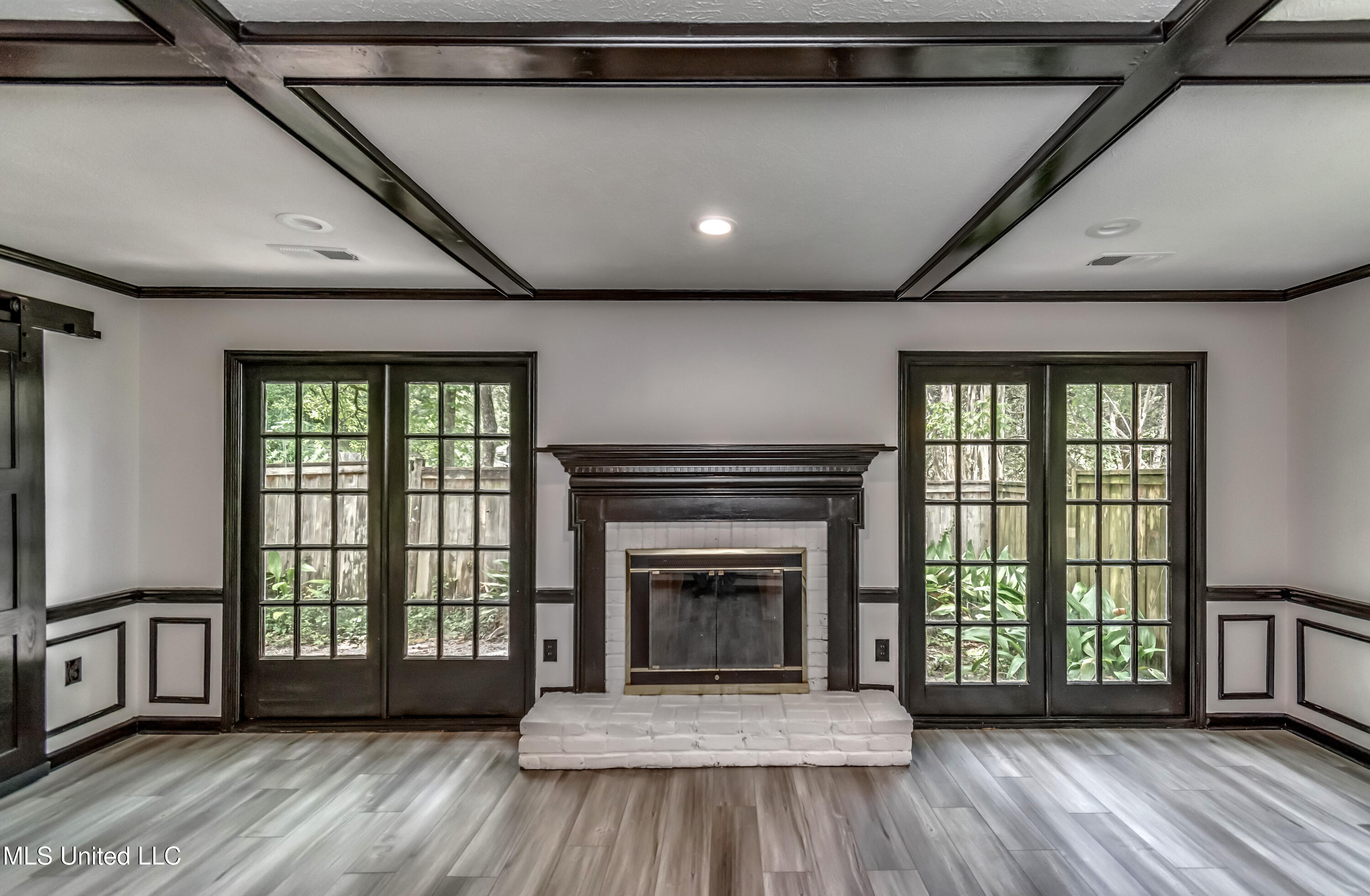 767 Sherwood Drive, Jackson, Mississippi image 10