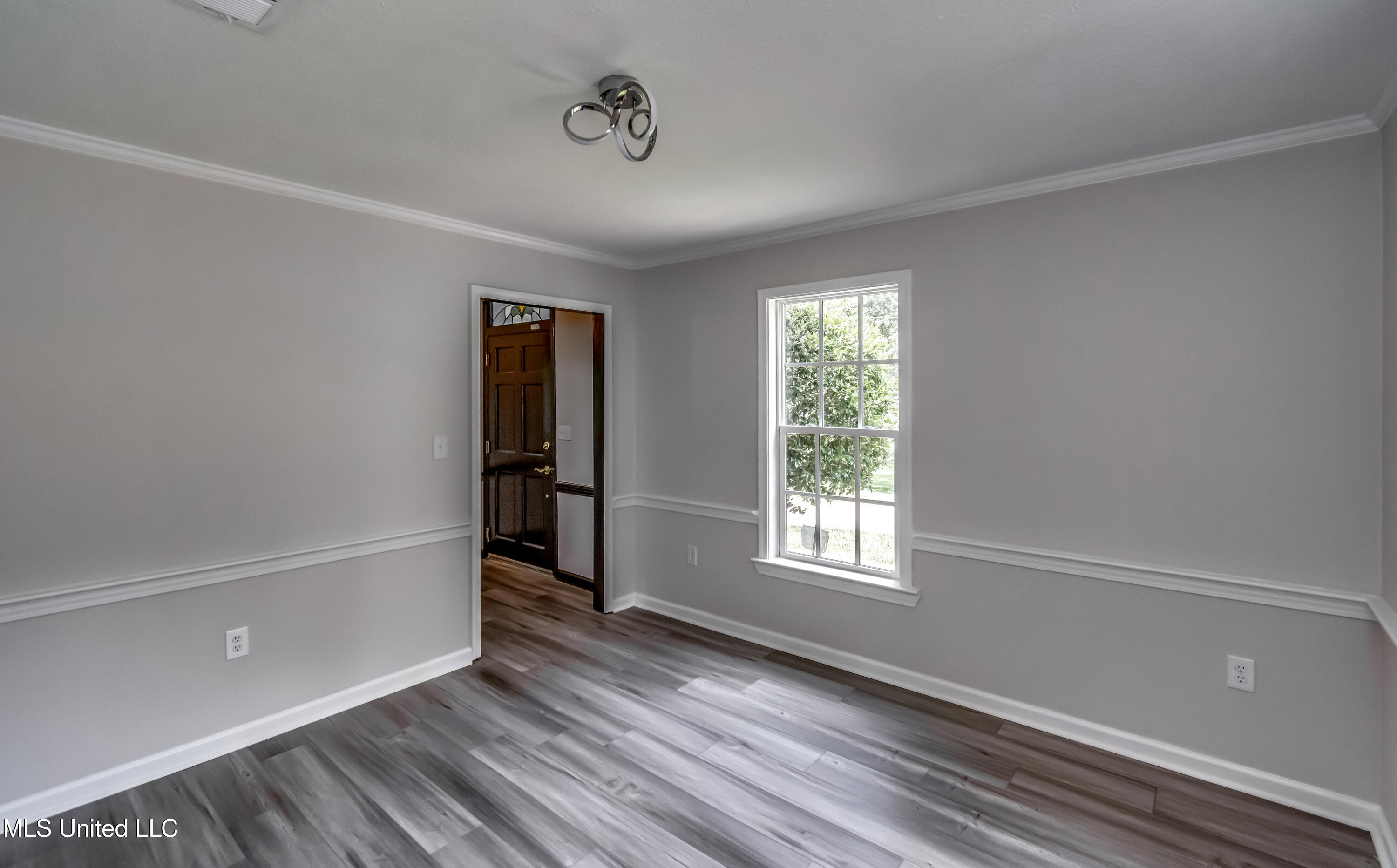 767 Sherwood Drive, Jackson, Mississippi image 36