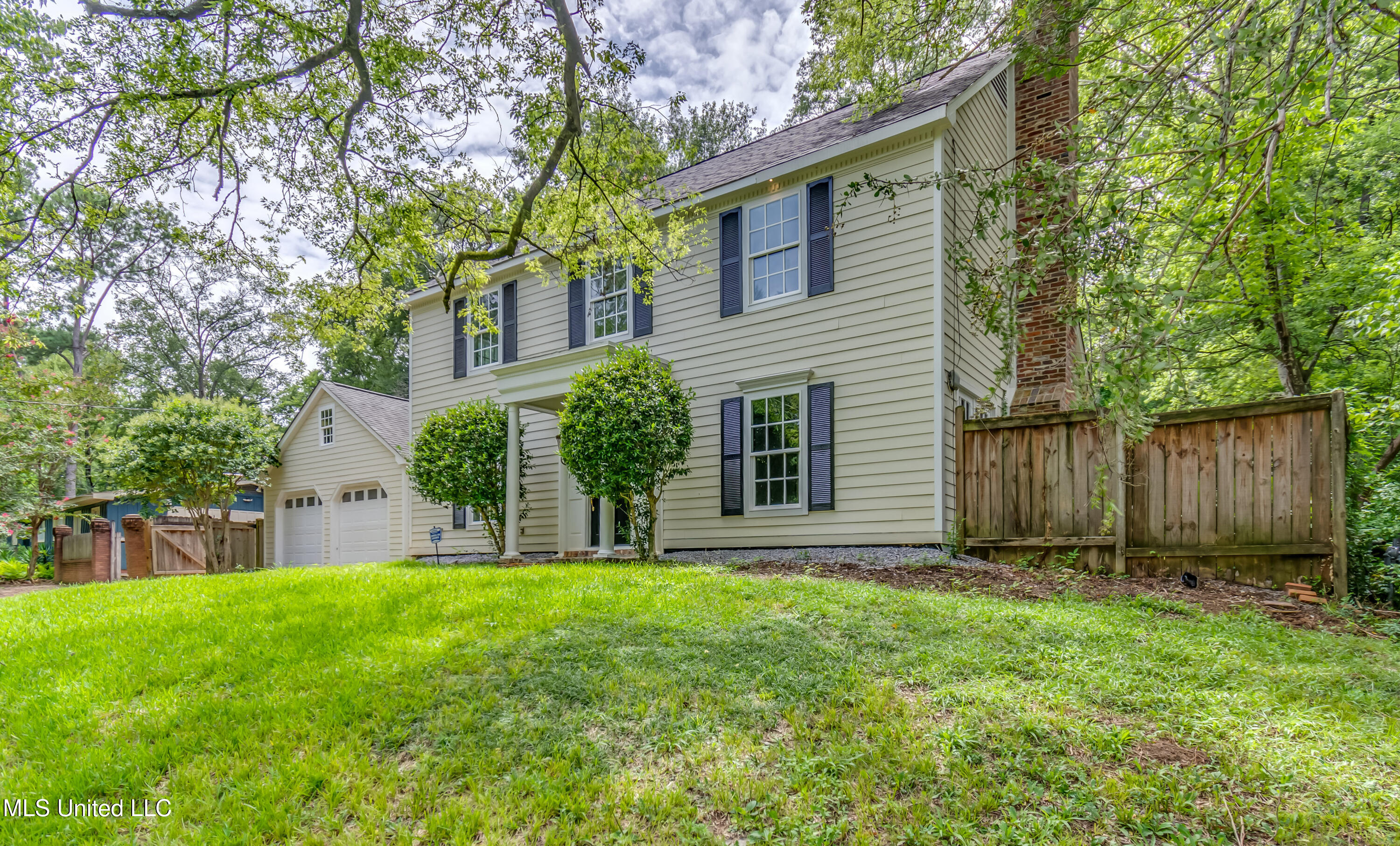 767 Sherwood Drive, Jackson, Mississippi image 3