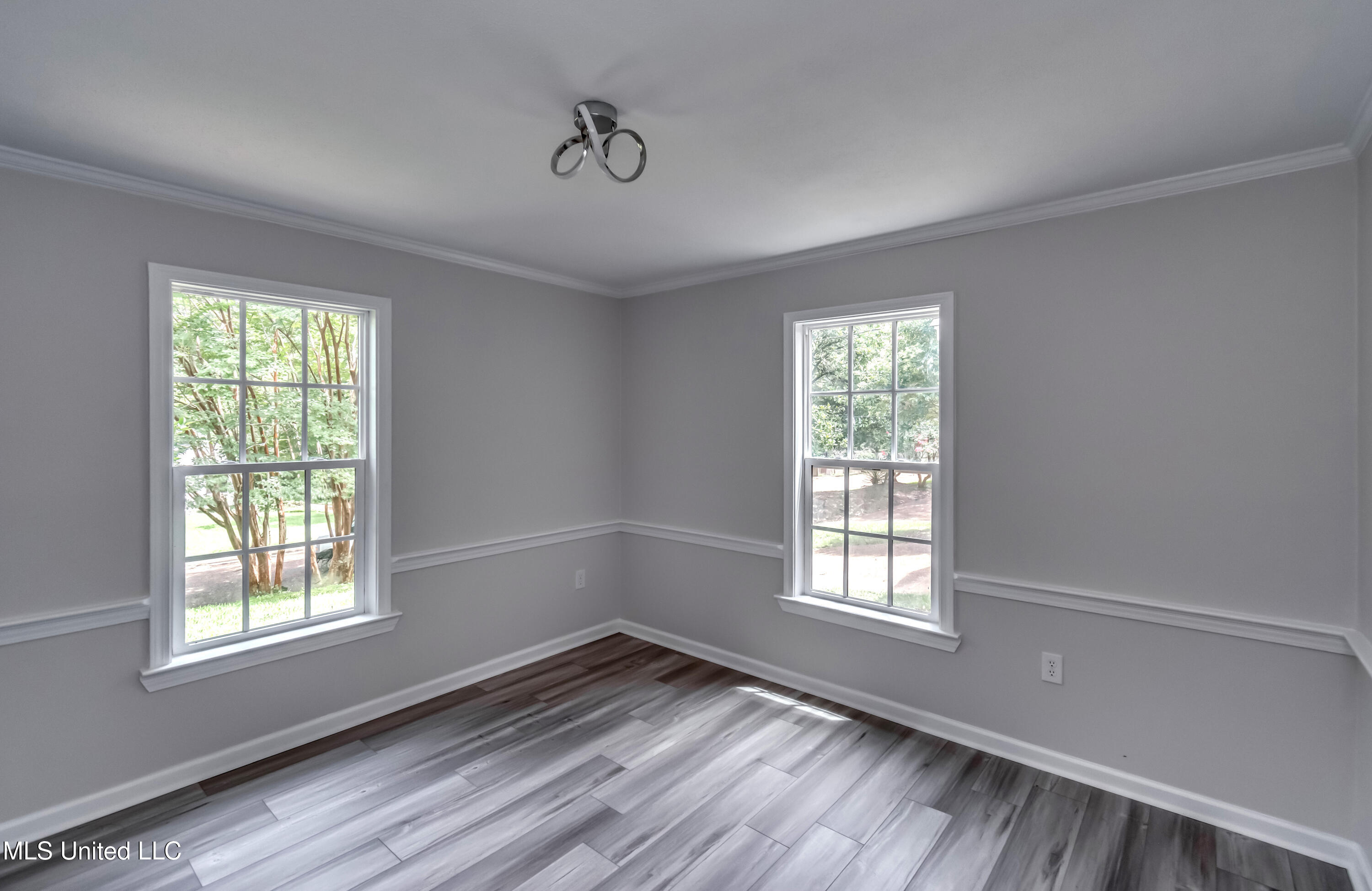 767 Sherwood Drive, Jackson, Mississippi image 35