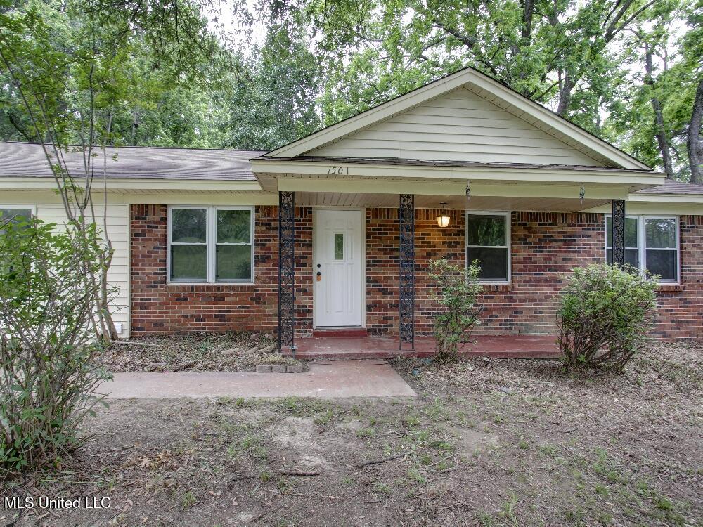 1501 Mount Pleasant Road, Hernando, Mississippi image 2