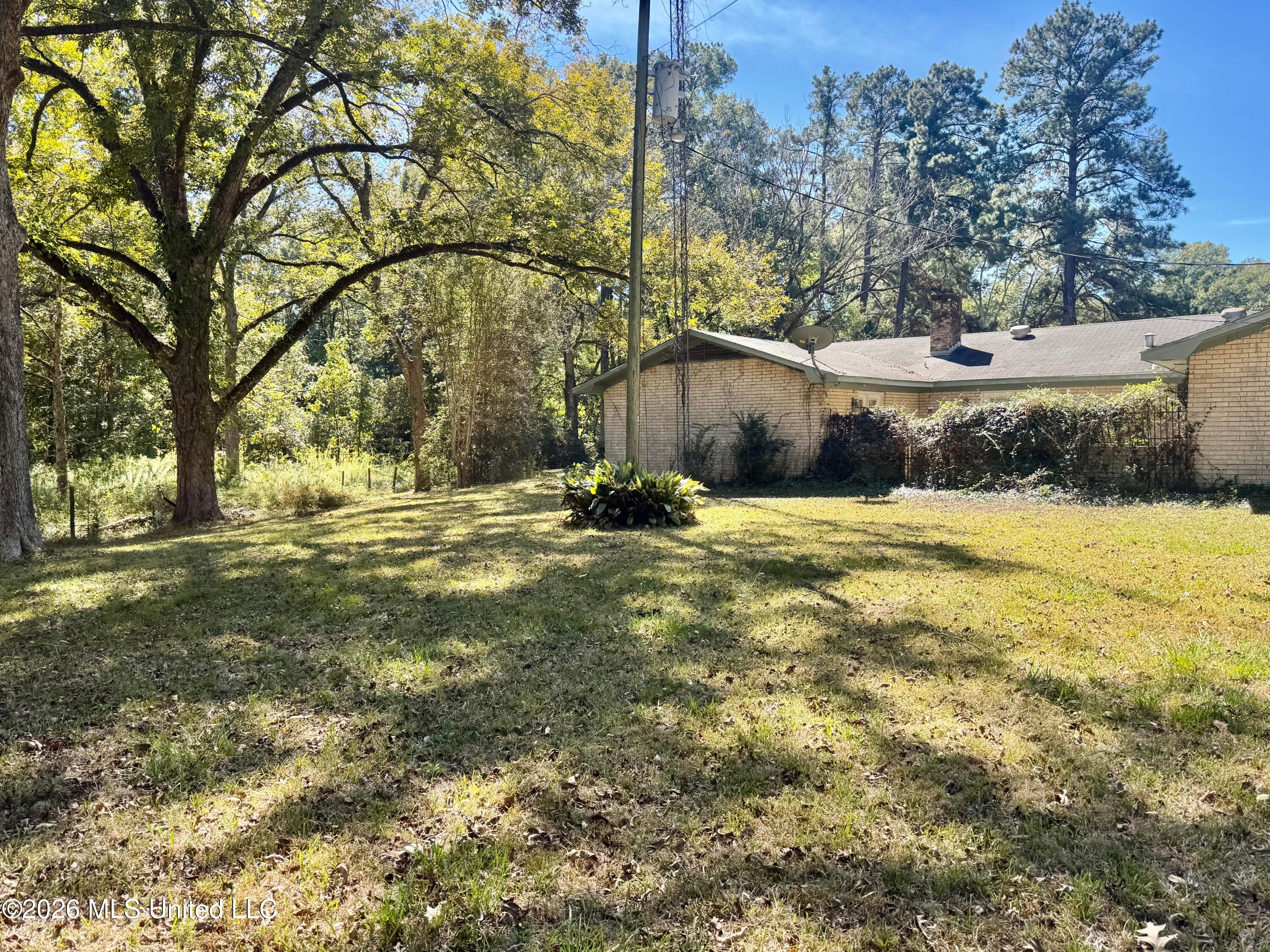 535 Airport Road