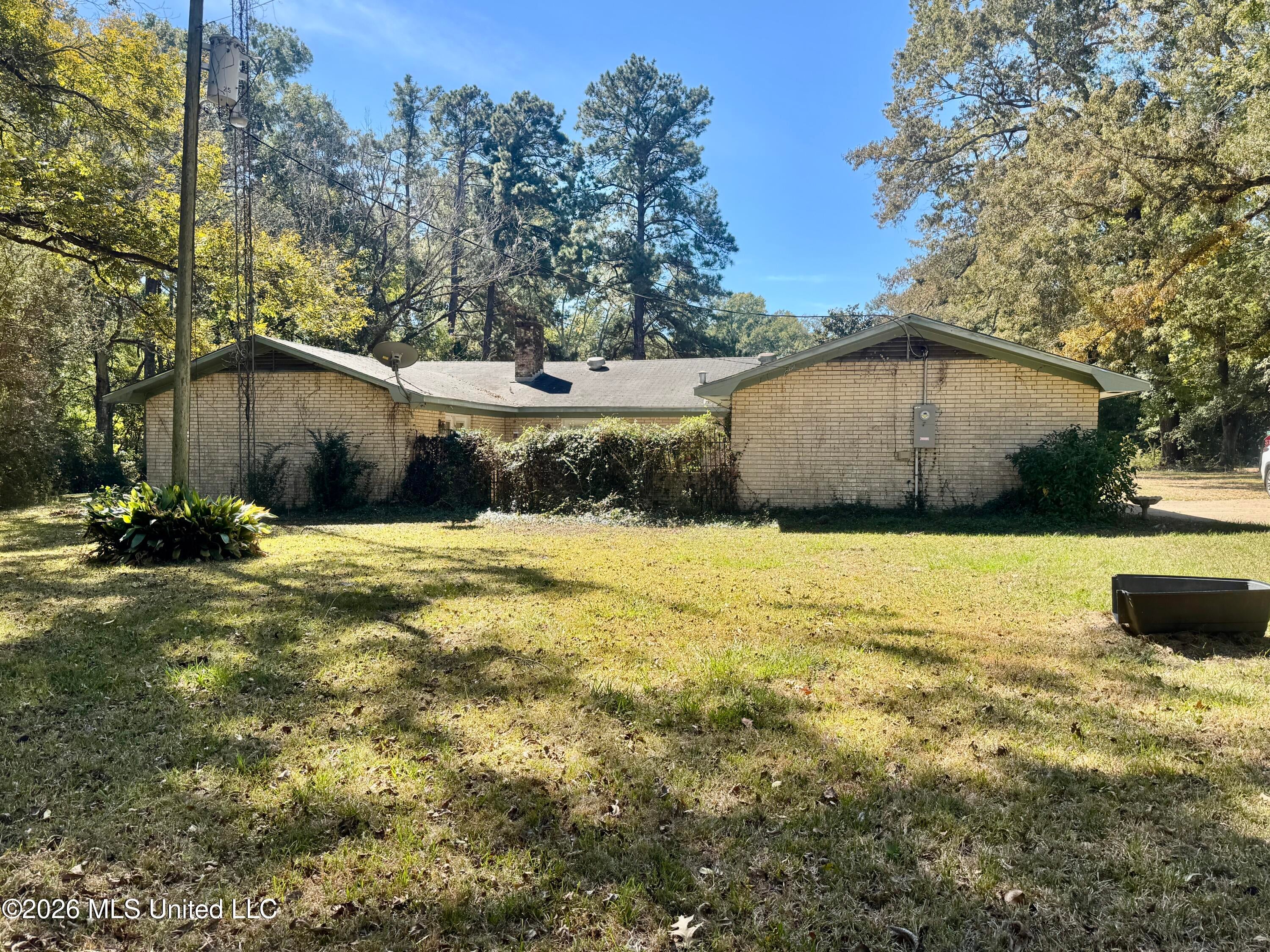 535 Airport Road