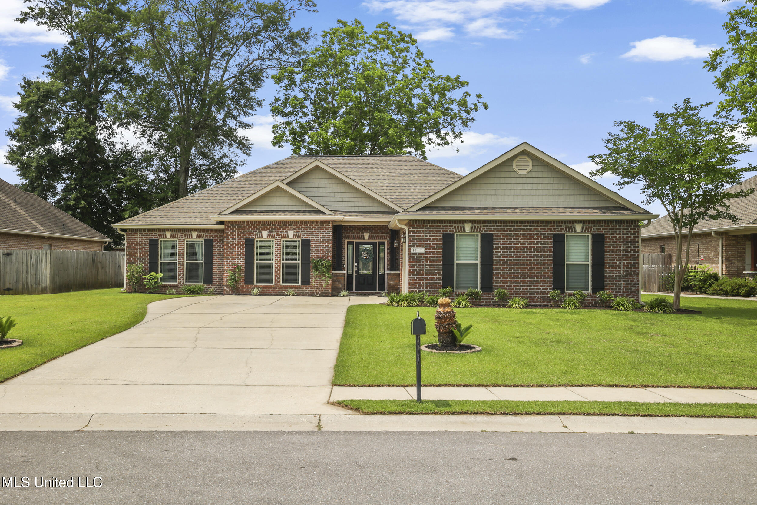 13111 Hawthorn Drive, Biloxi, Mississippi image 49
