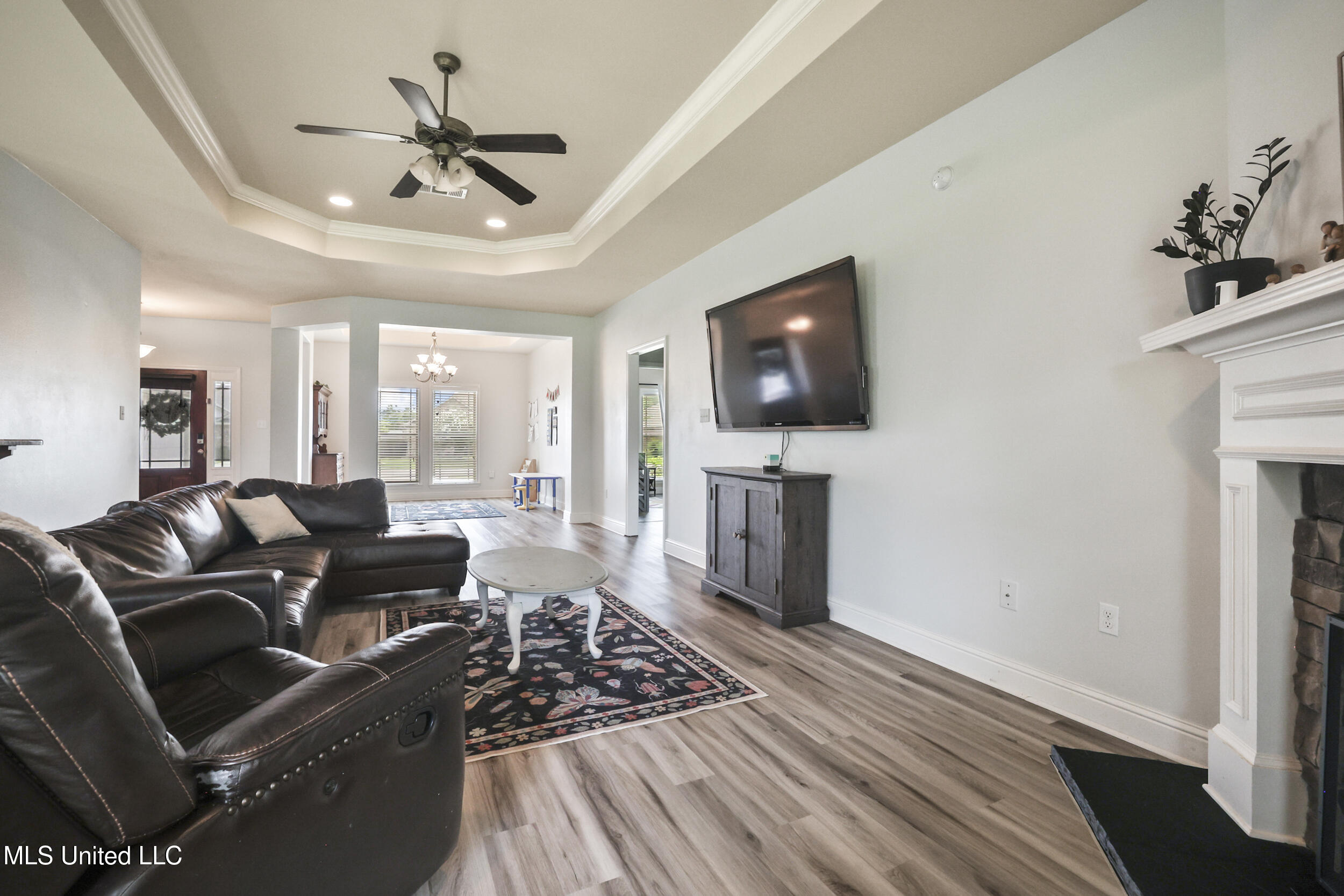13111 Hawthorn Drive, Biloxi, Mississippi image 11