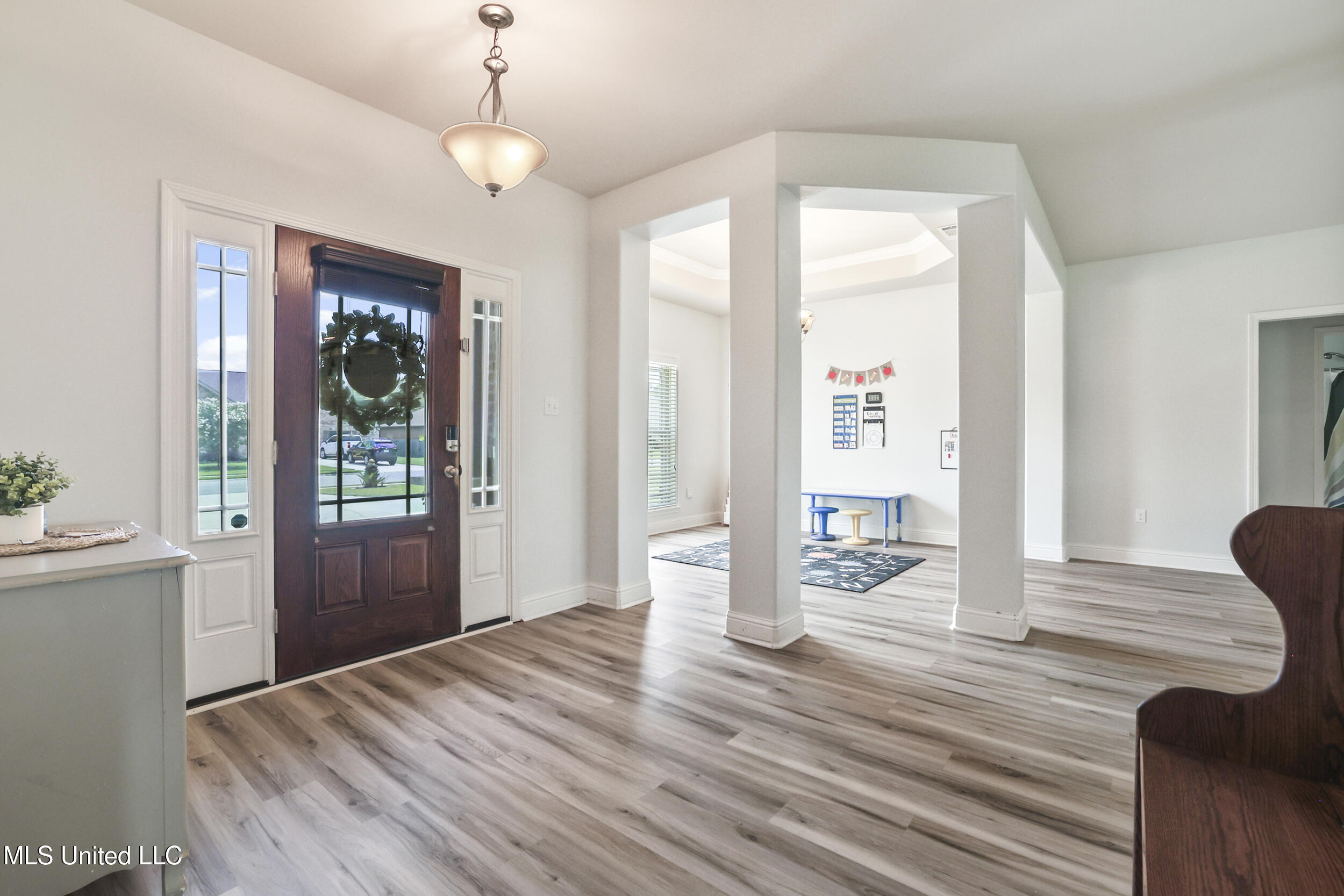 13111 Hawthorn Drive, Biloxi, Mississippi image 6