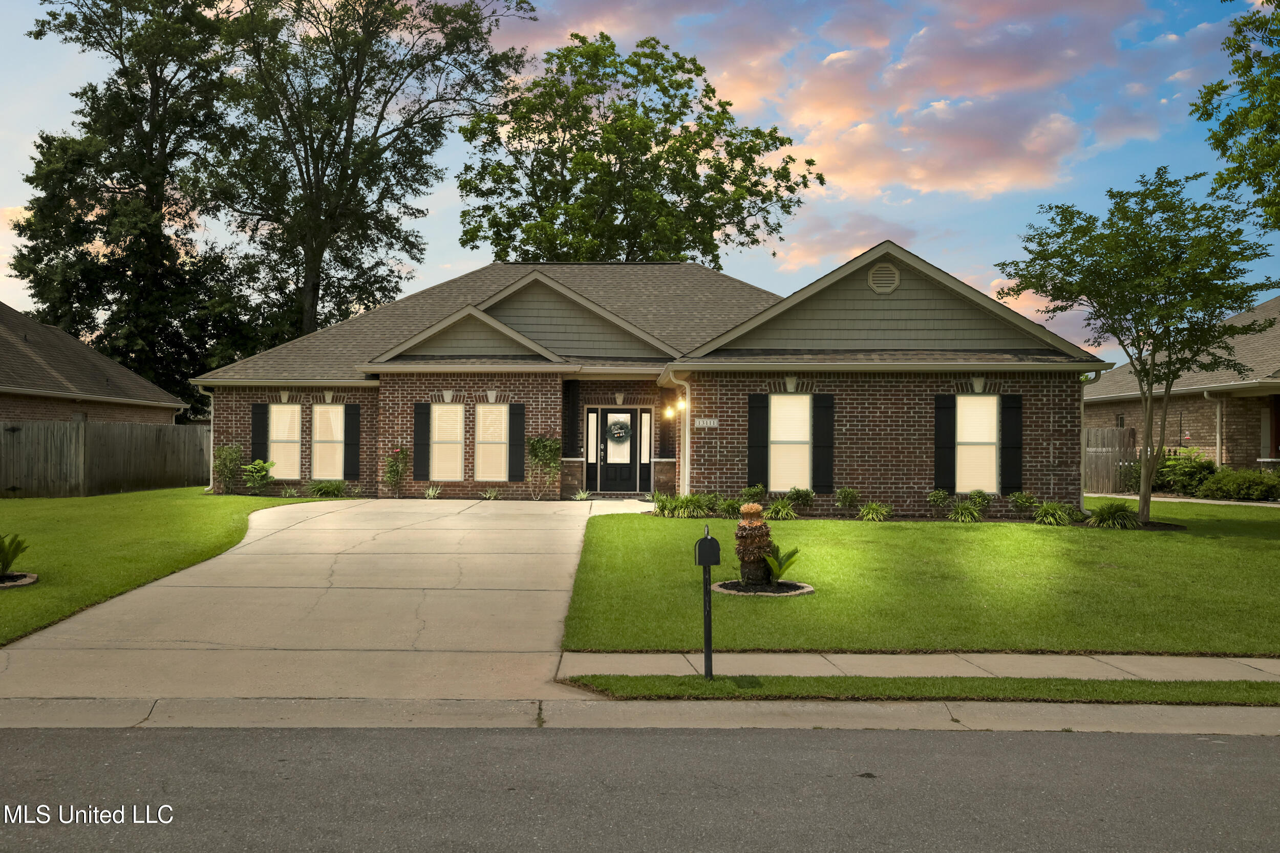 13111 Hawthorn Drive, Biloxi, Mississippi image 50