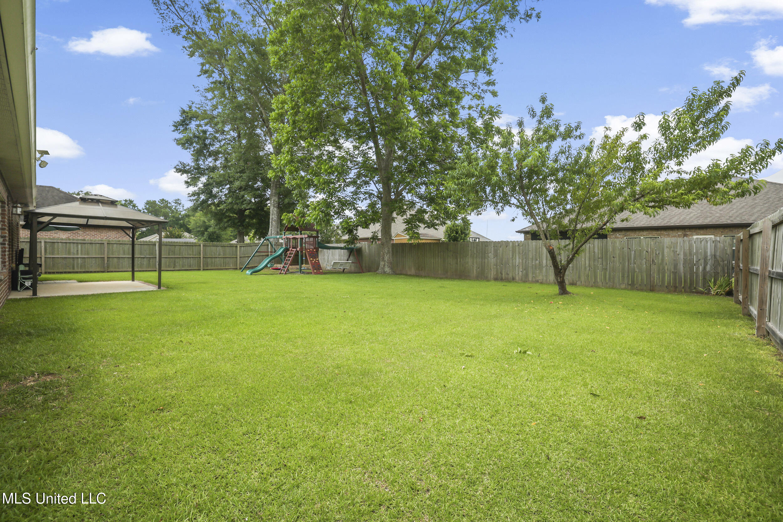 13111 Hawthorn Drive, Biloxi, Mississippi image 44