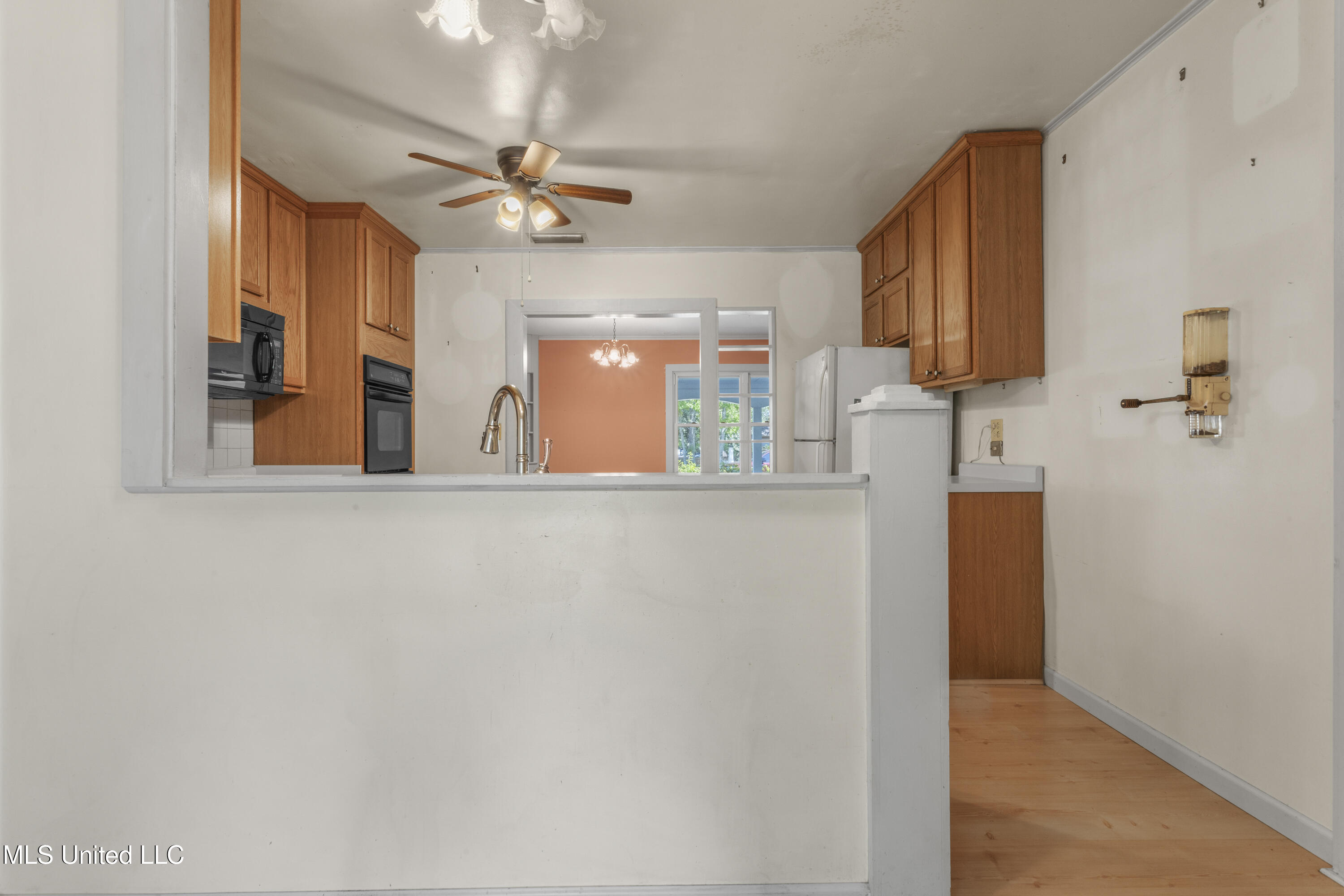 395 Oaklawn Place, Biloxi, Mississippi image 14