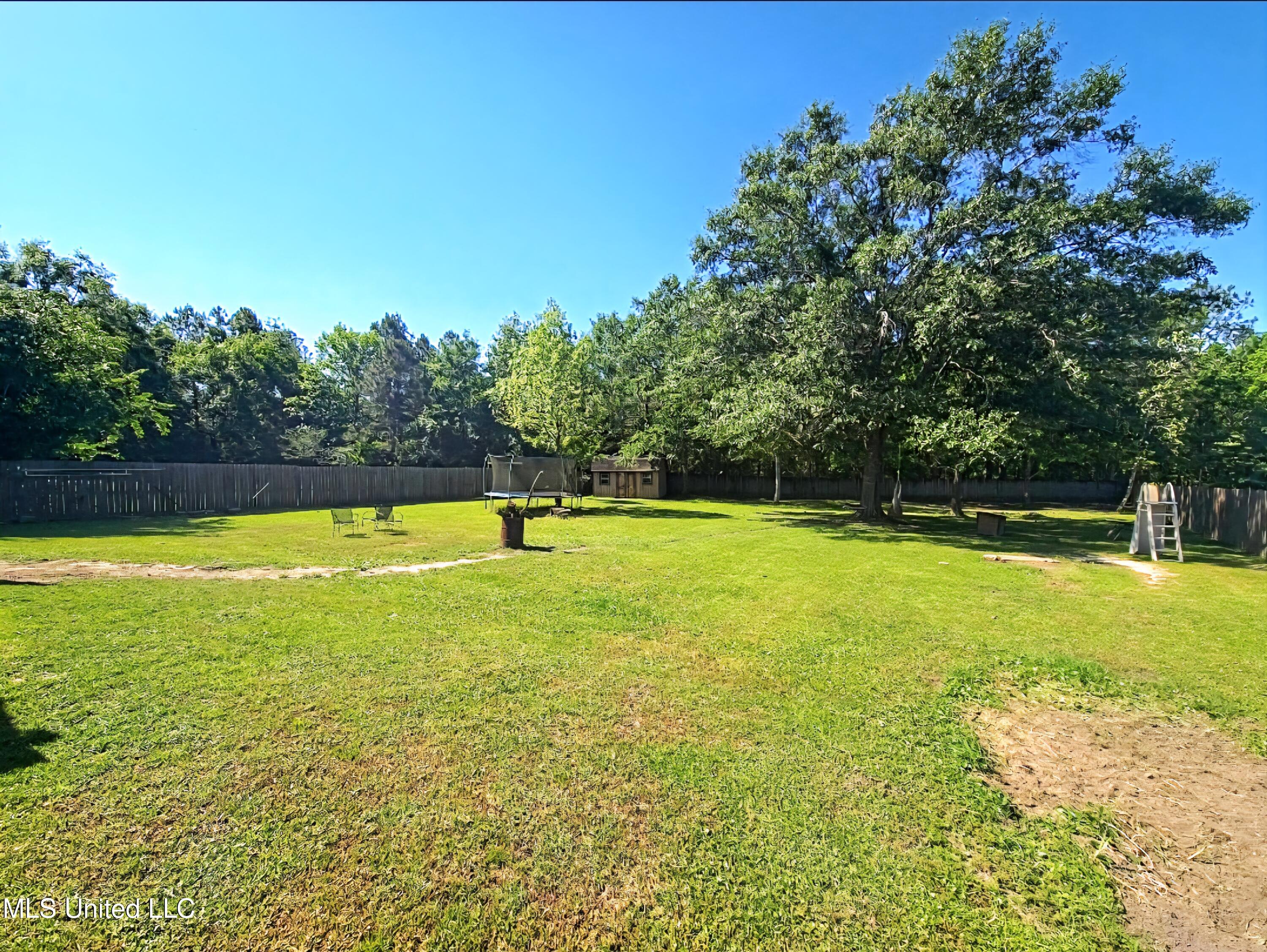 11295 Peyton Drive, Gulfport, Mississippi image 24