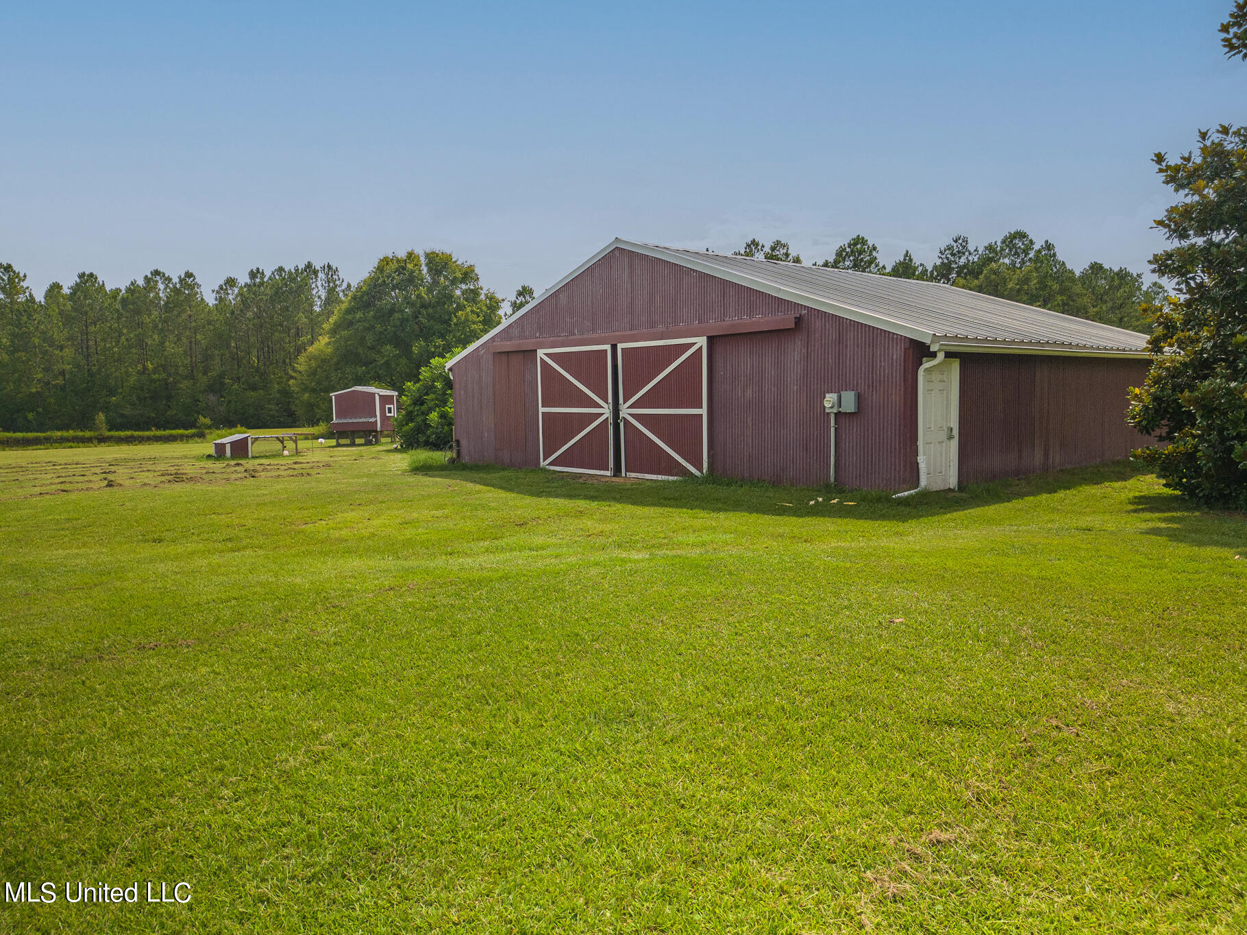 21377 Houston Ladner Road, Saucier, Mississippi image 5