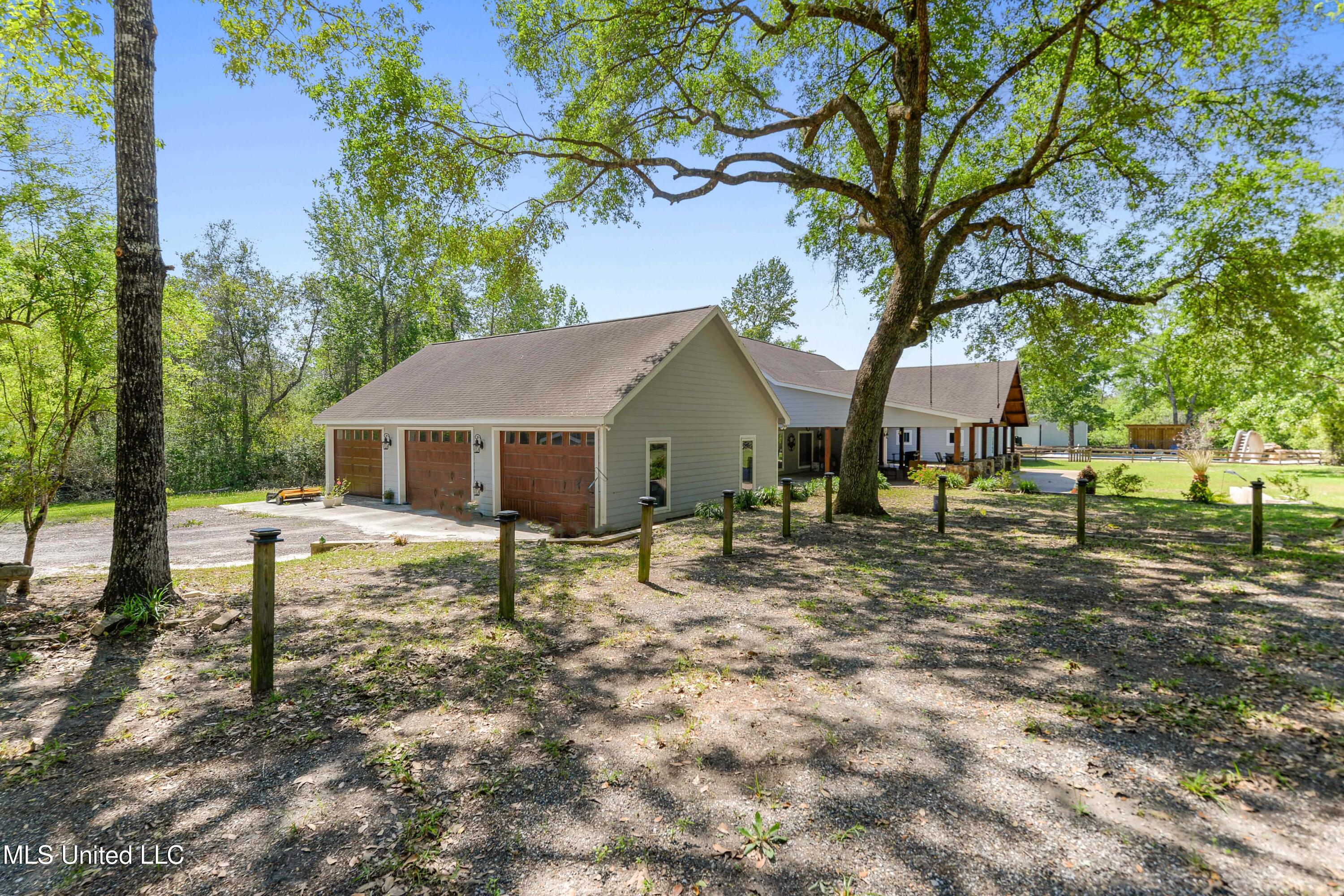 19640 Busby Road, Vancleave, Mississippi image 4