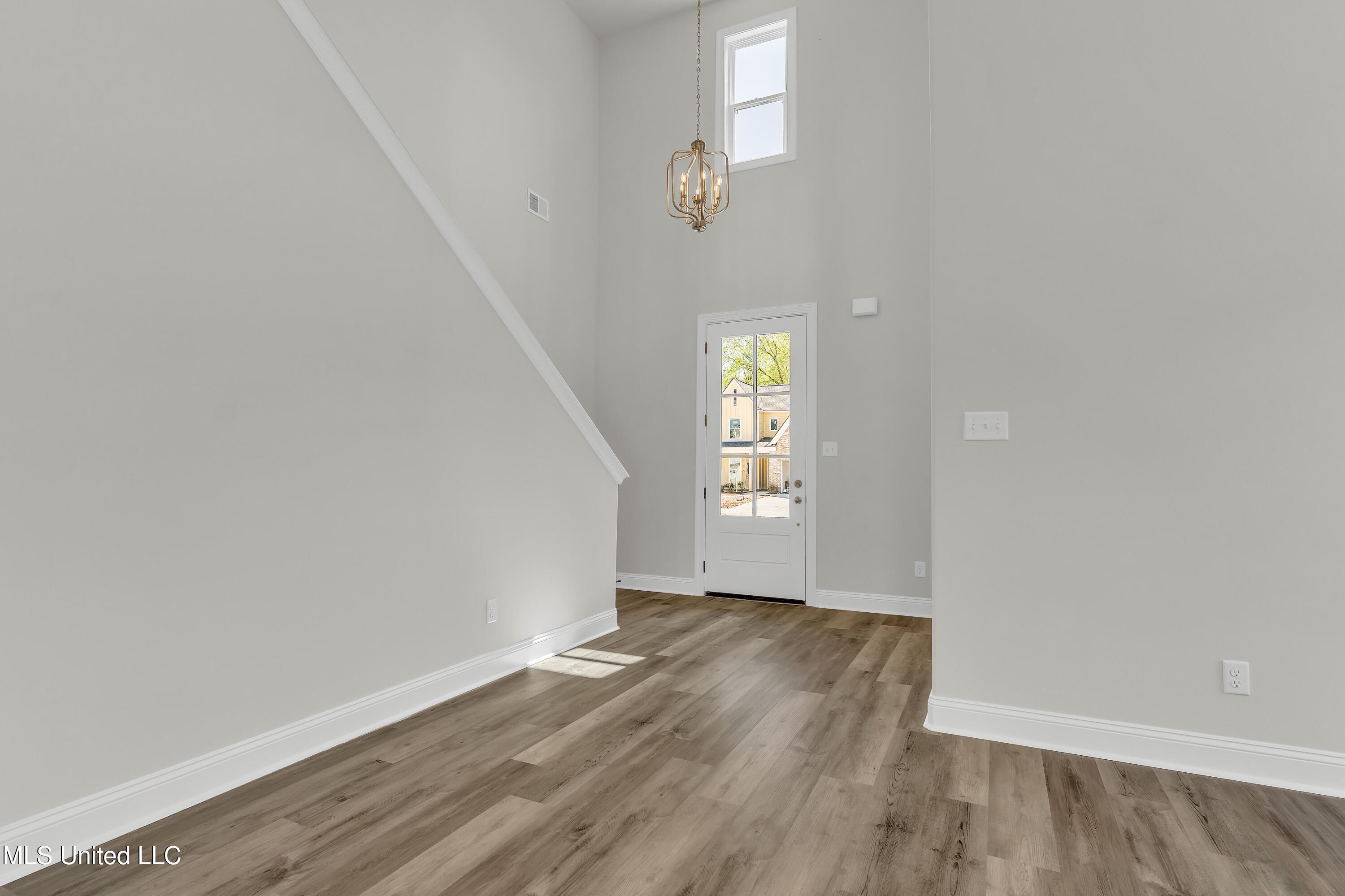 10262 March Meadows Way Way, Olive Branch, Mississippi image 3