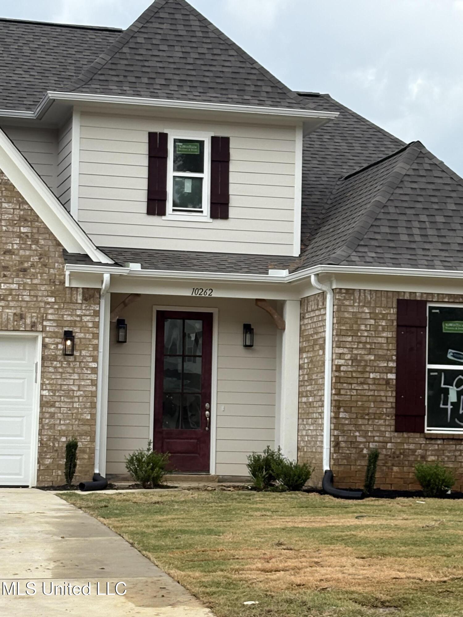 10262 March Meadows Way Way, Olive Branch, Mississippi image 2