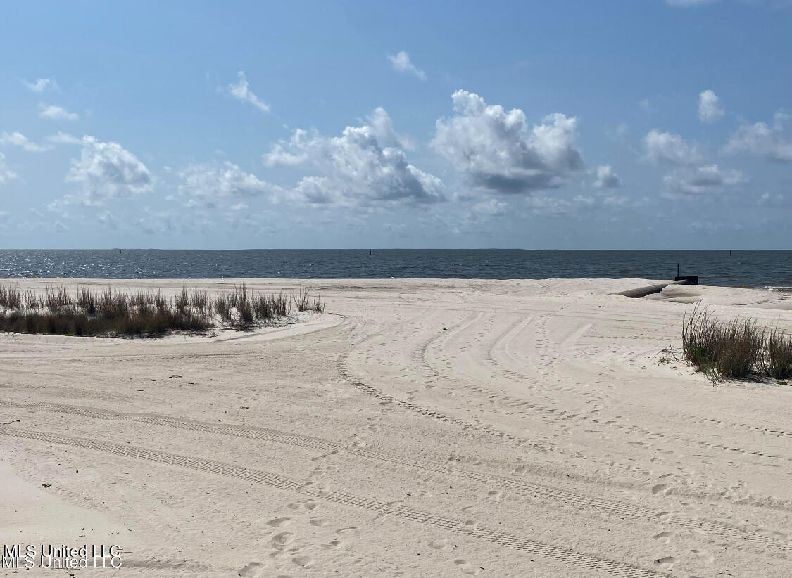 149 Least Tern Drive, Pass Christian, Mississippi image 8