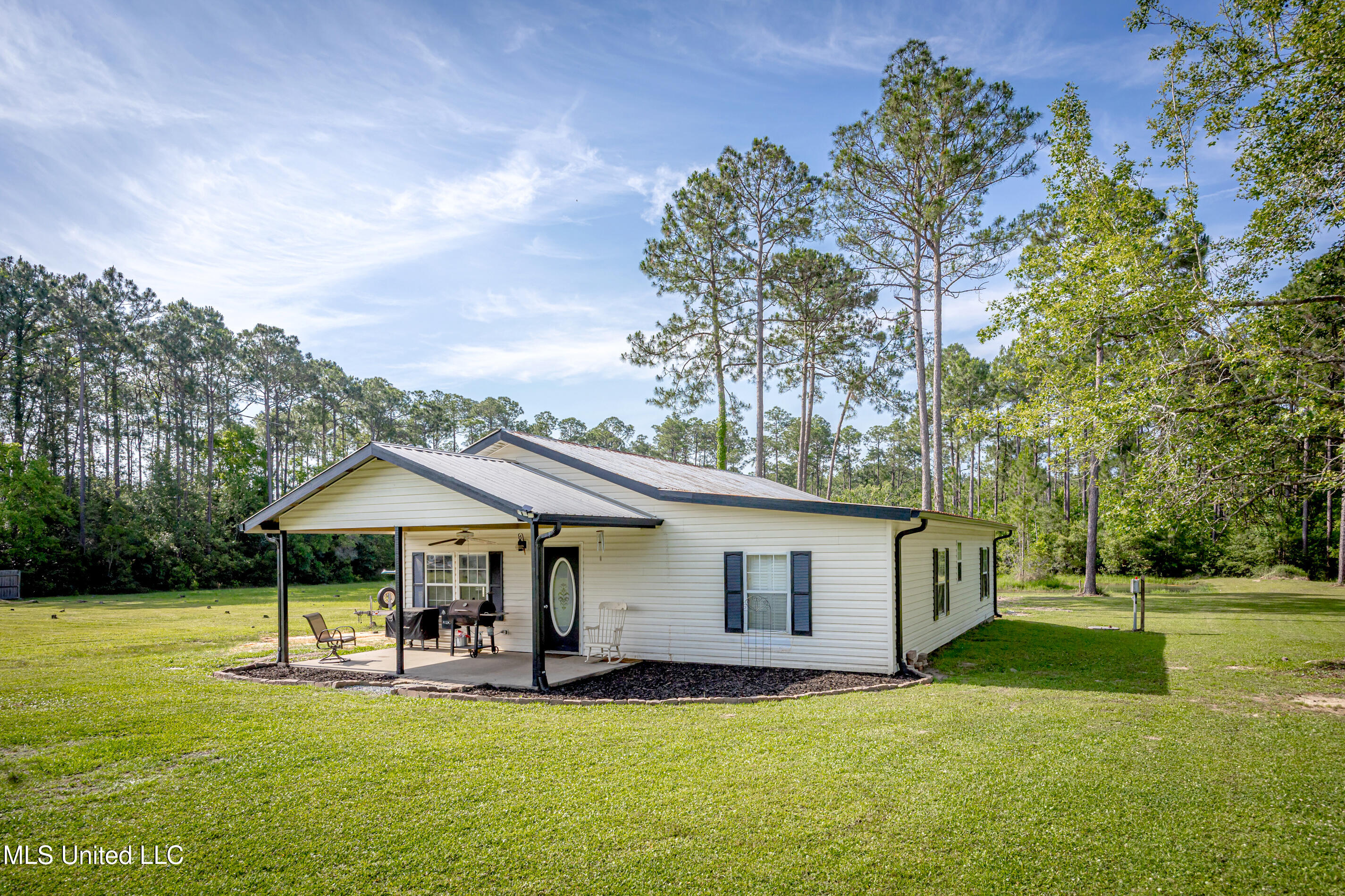 11801 Jim Ramsay Road, Vancleave, Mississippi image 4