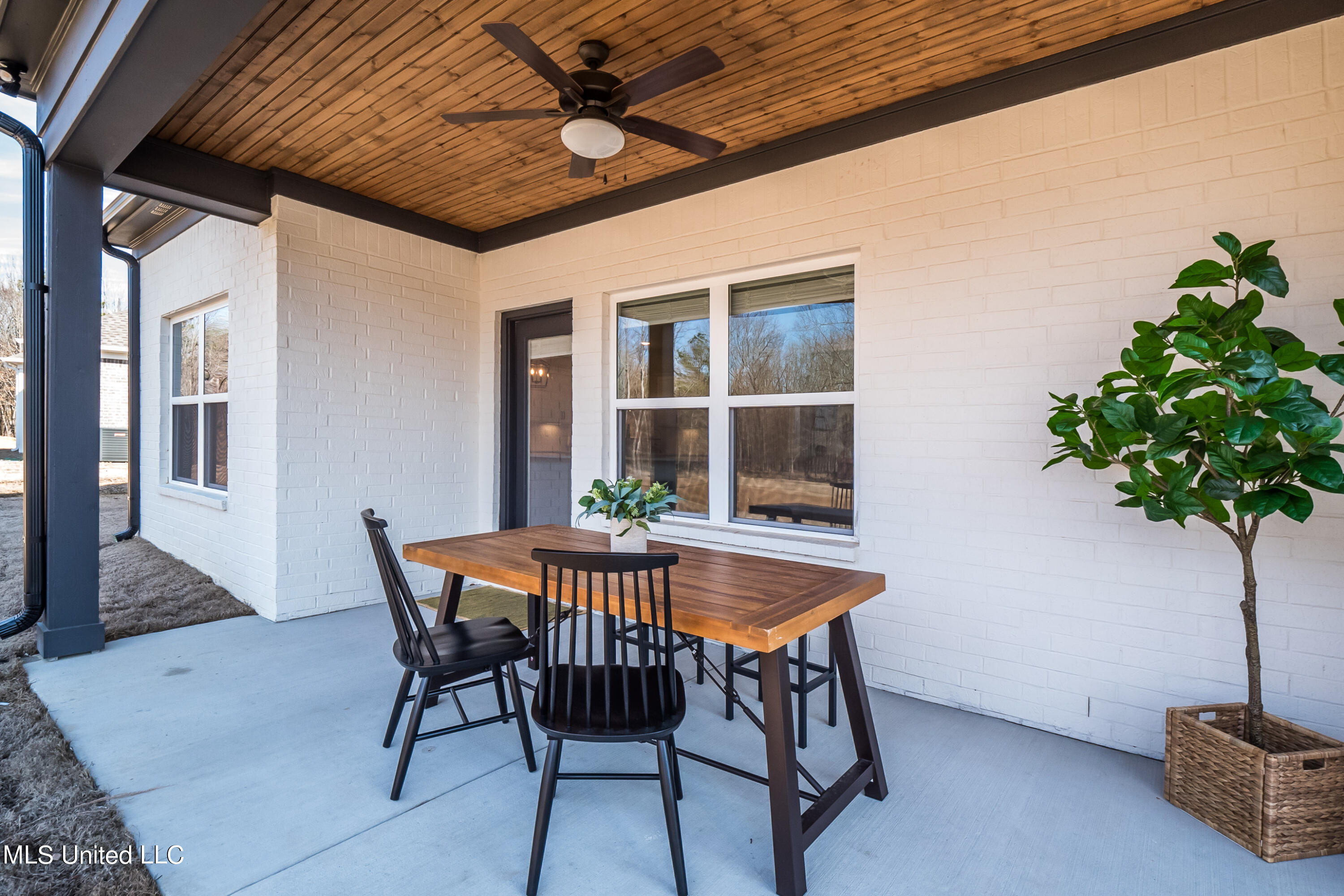 10190 May Flowers Street, Olive Branch, Mississippi image 36