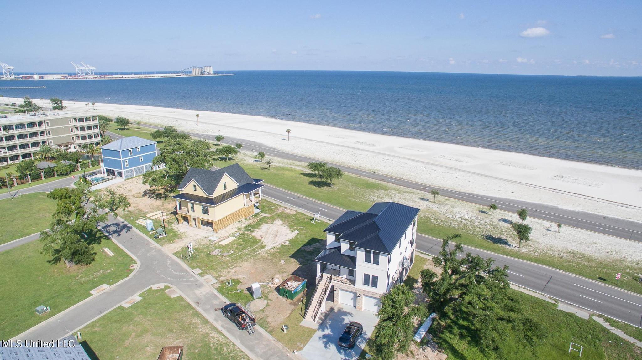 541 Fournier Avenue, Gulfport, Mississippi image 7