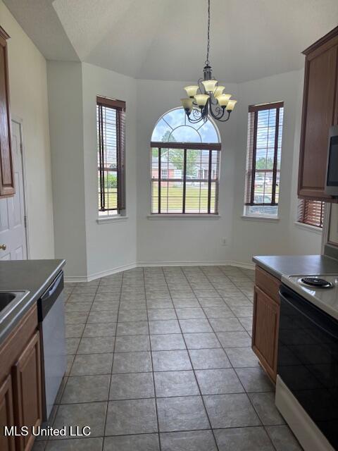 9012 Marguerite Drive, Ocean Springs, Mississippi image 3