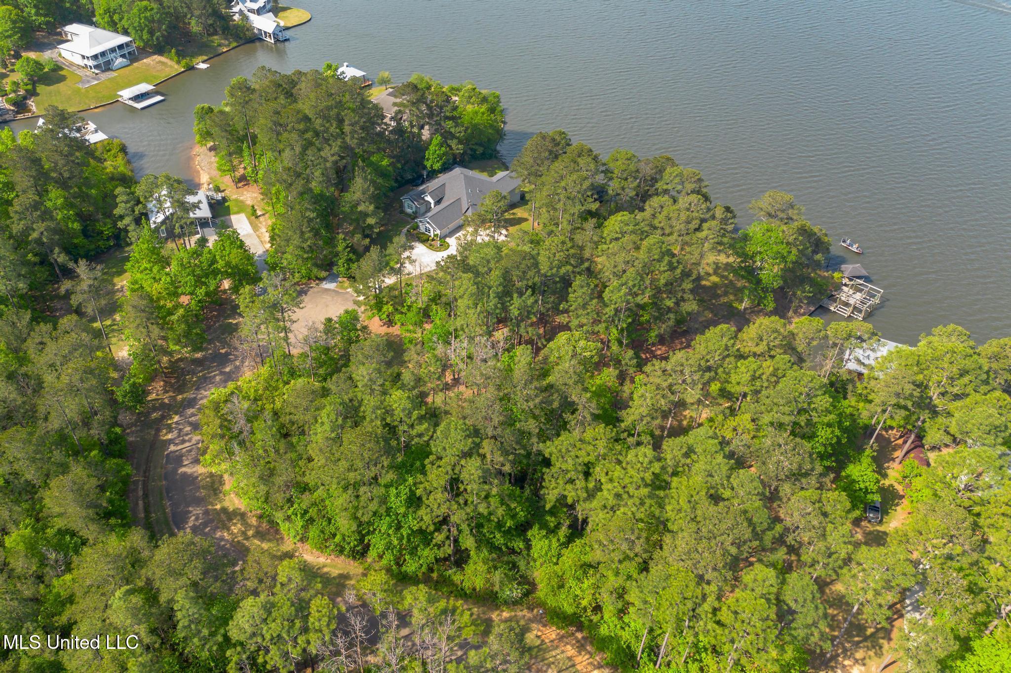 34 Bent Pebble Point, Lumberton, Mississippi image 11