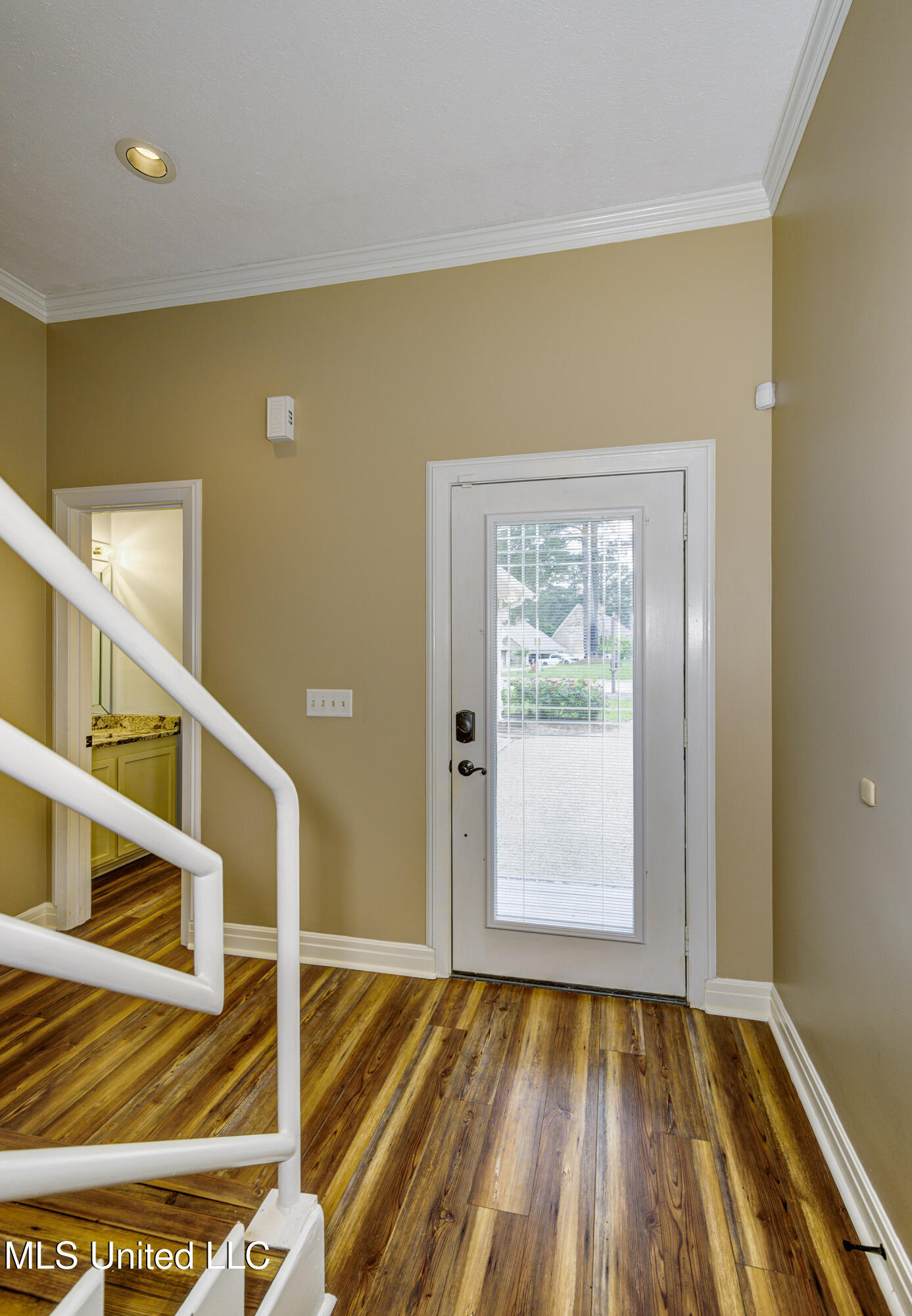 3099 E Fairway Drive, Brandon, Mississippi image 6