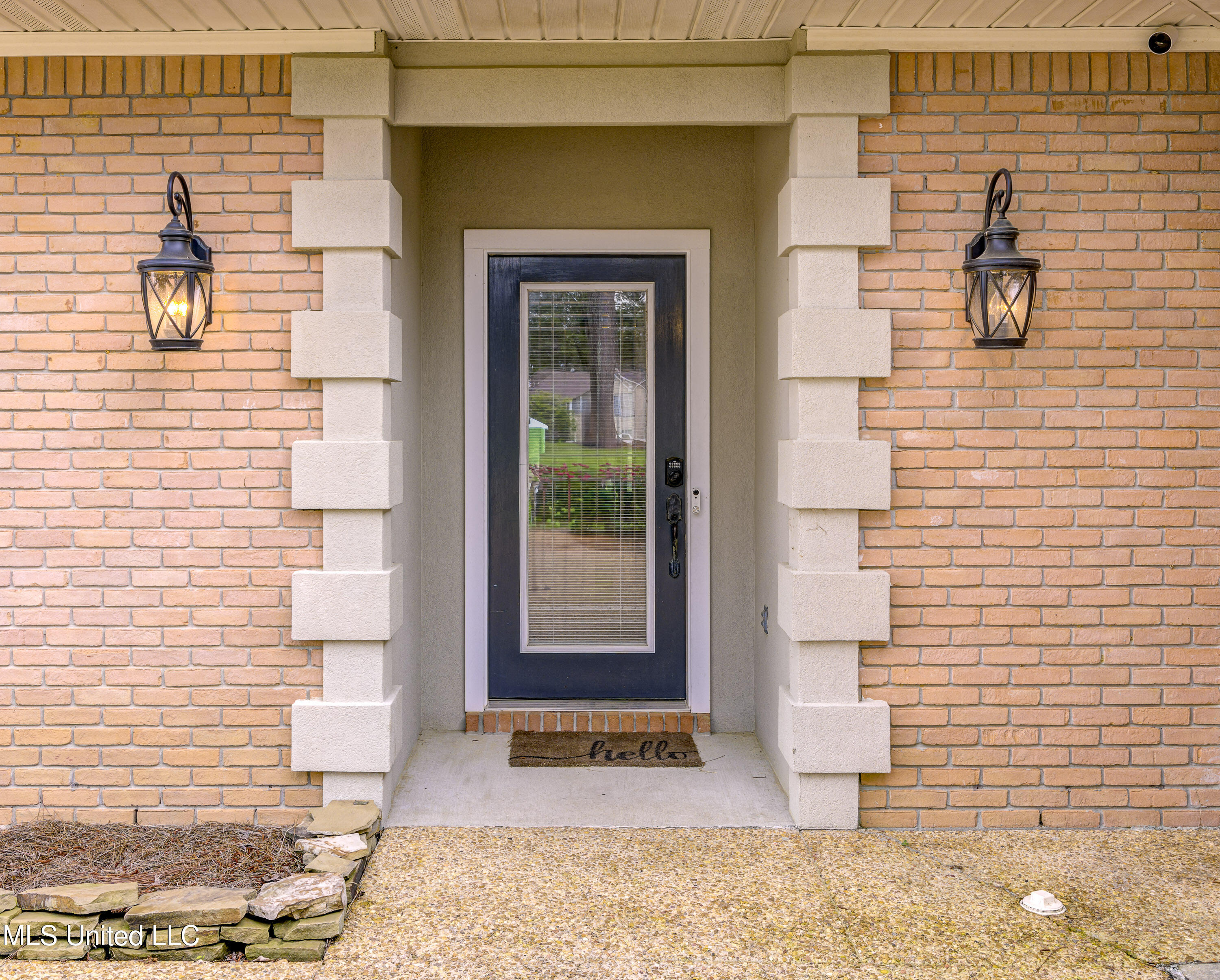 3099 E Fairway Drive, Brandon, Mississippi image 5